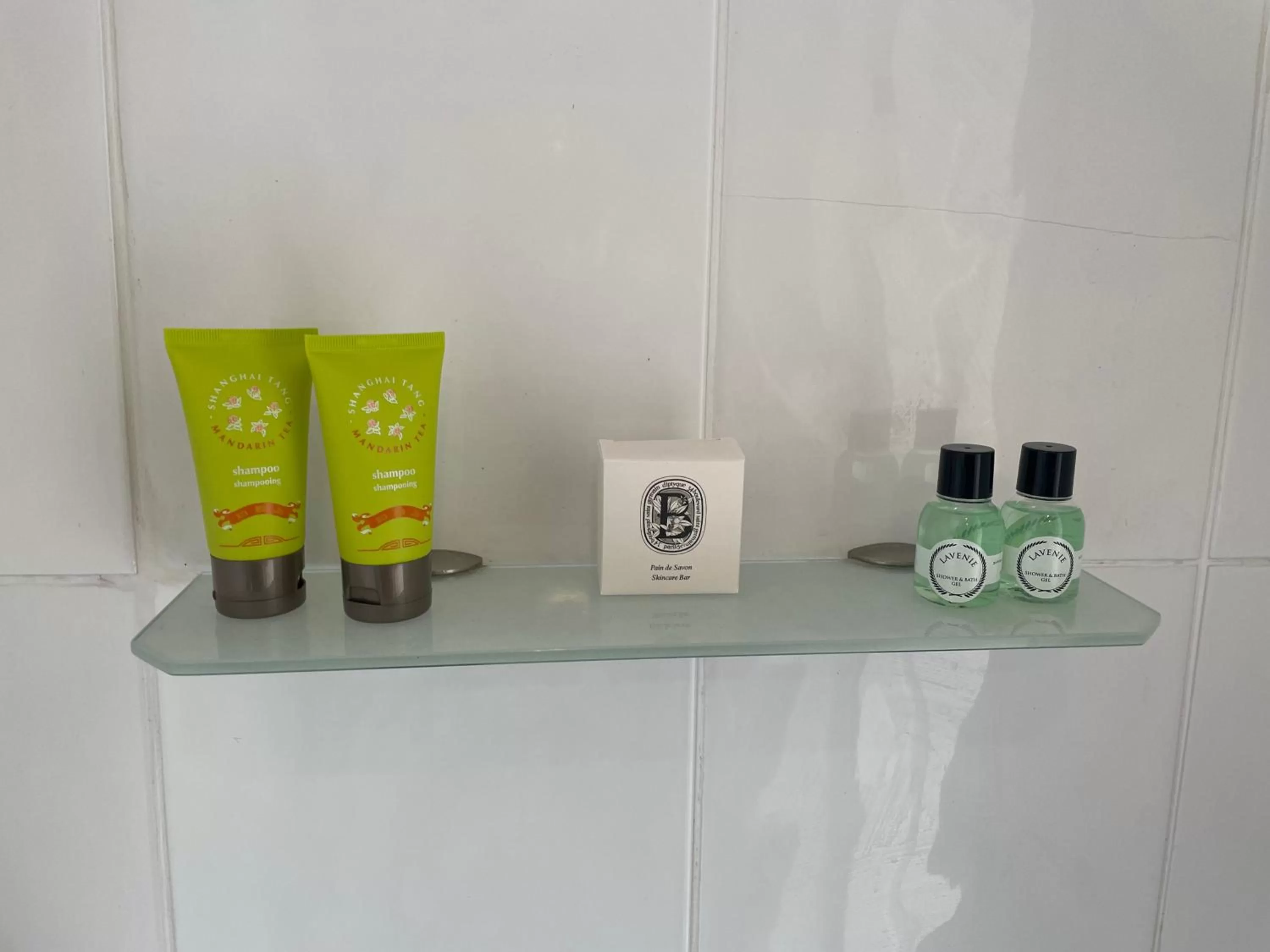 Kitchen/Kitchenette in Ivydene Guest House