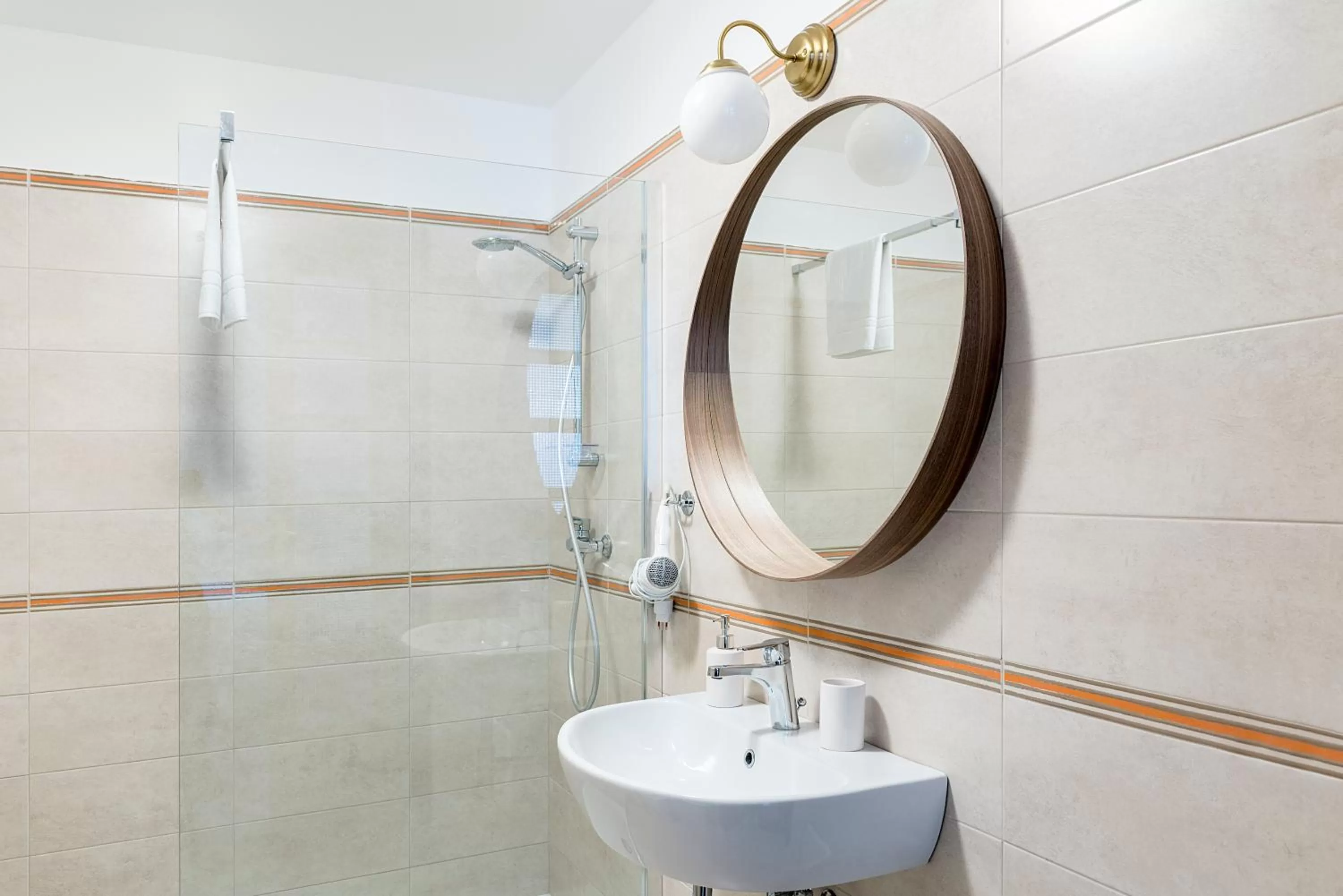 Shower, Bathroom in BnB FICO