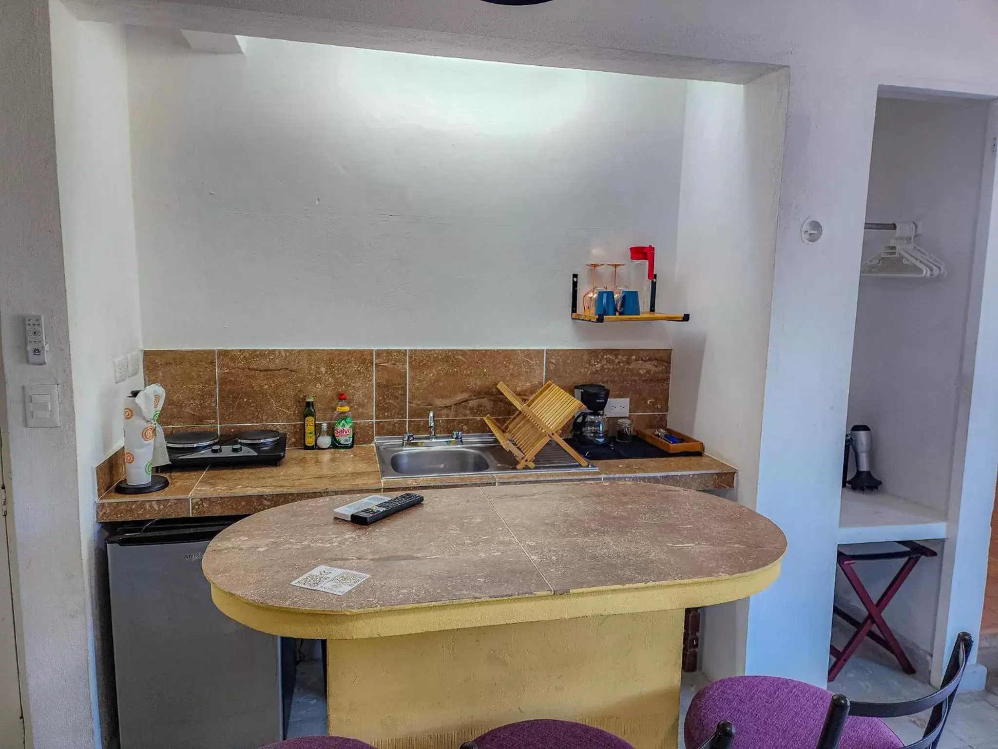 Kitchen or kitchenette, Bathroom in Antillas