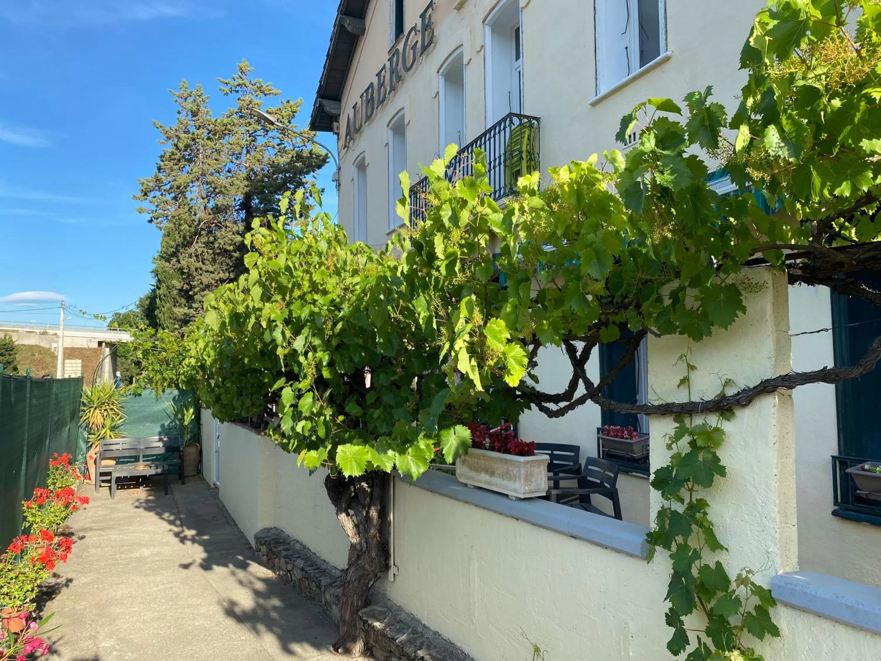 Property building in Auberge du Chêne