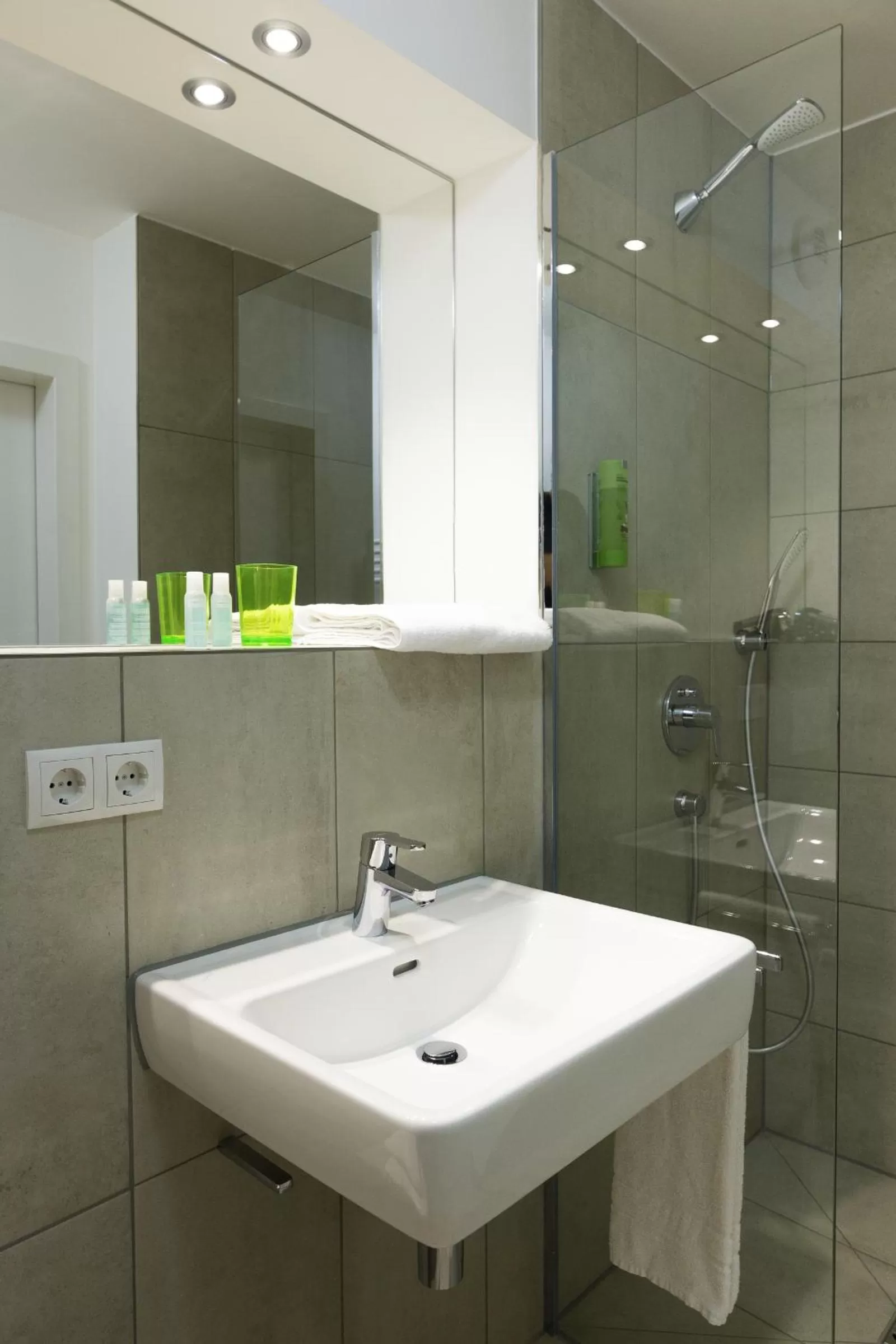 Bathroom in Hotel Rheingold