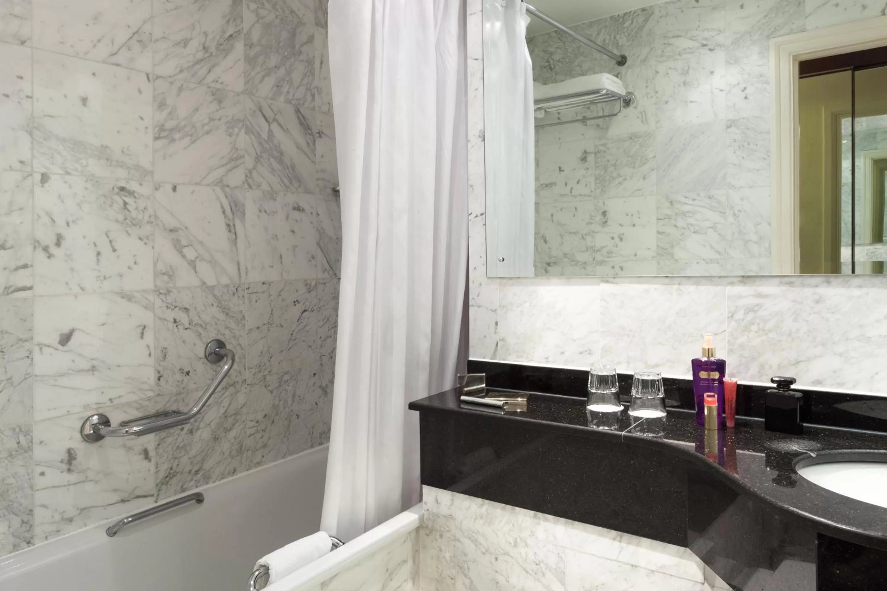 Bathroom in ibis London Earls Court