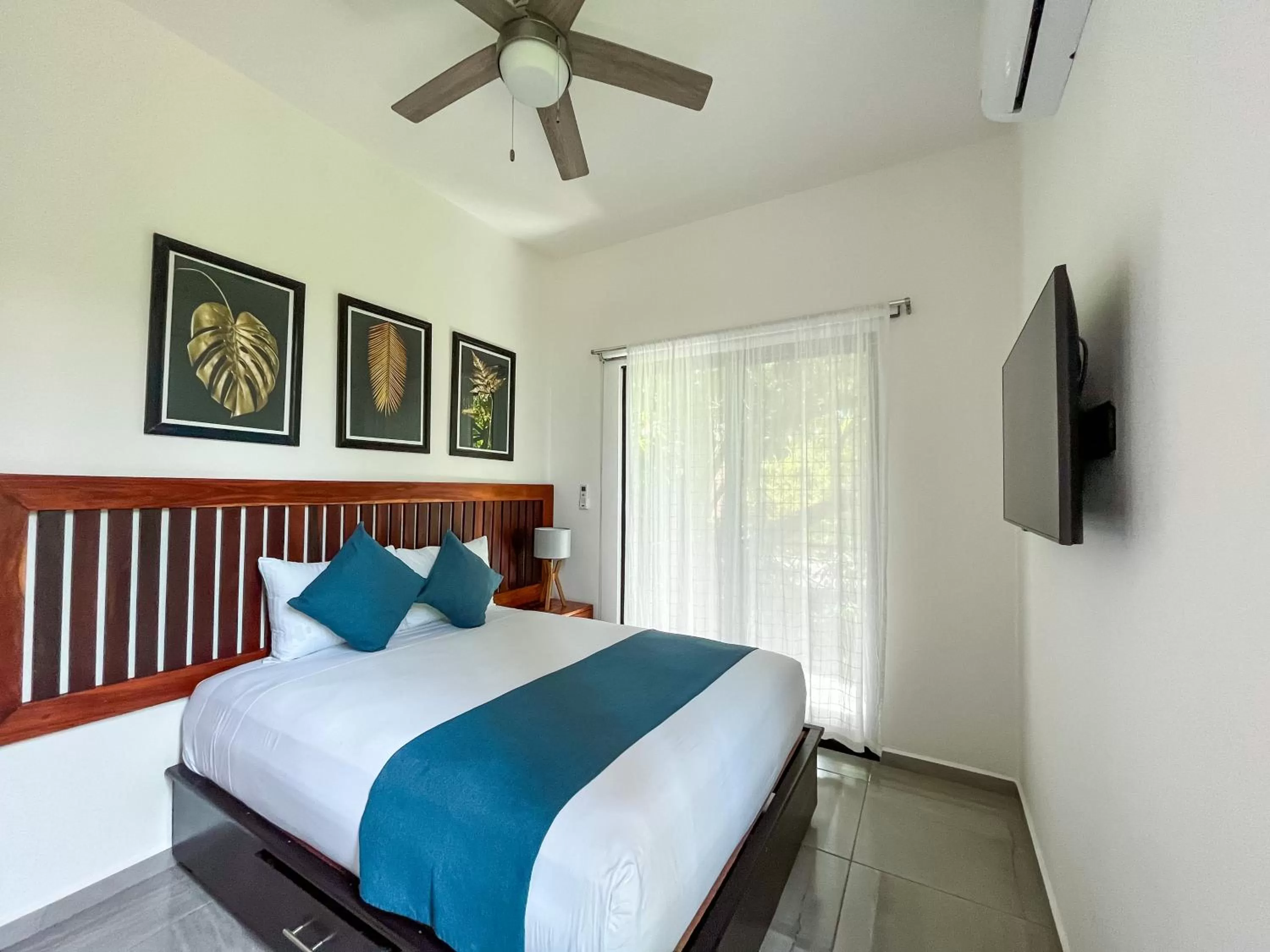 Bed in HOTEL KOOKAY VALLADOLID