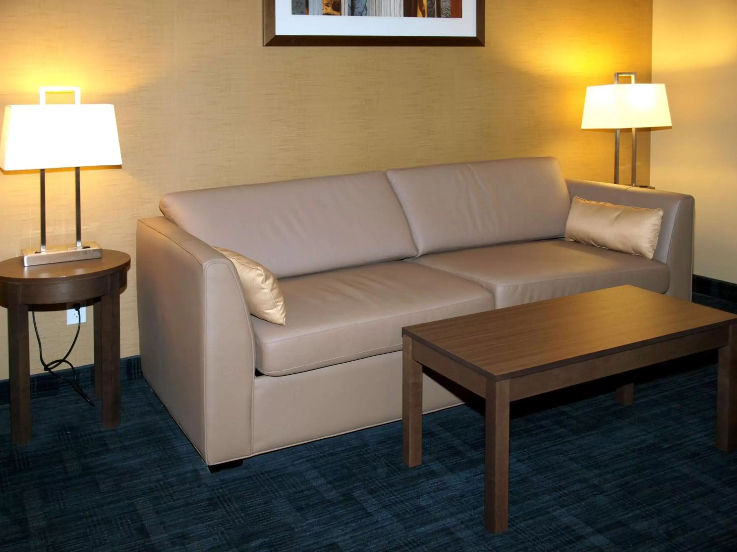 Photo of the whole room, Seating Area in Best Western Plus Winnipeg West