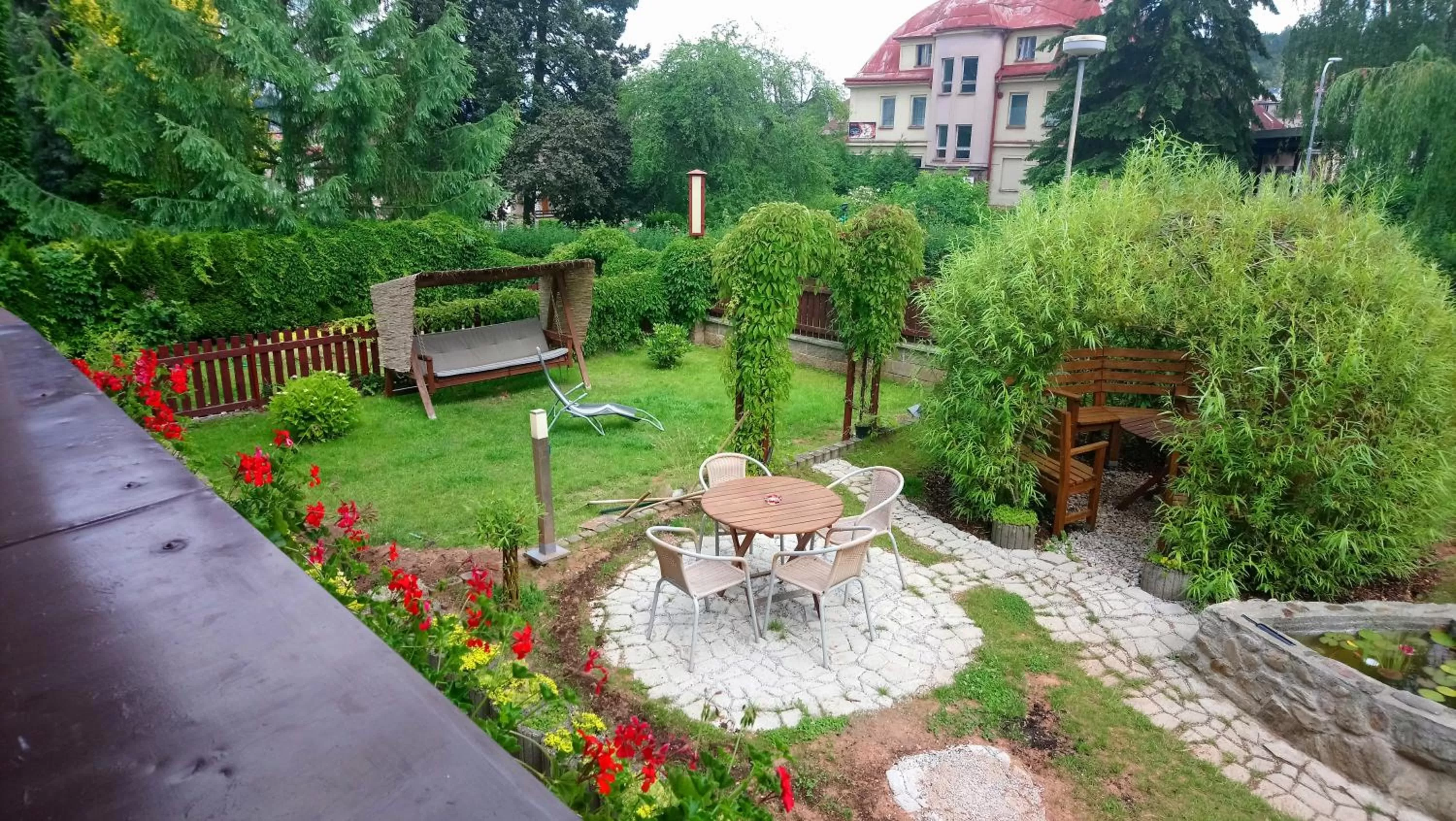 Garden in Hotel Alfa