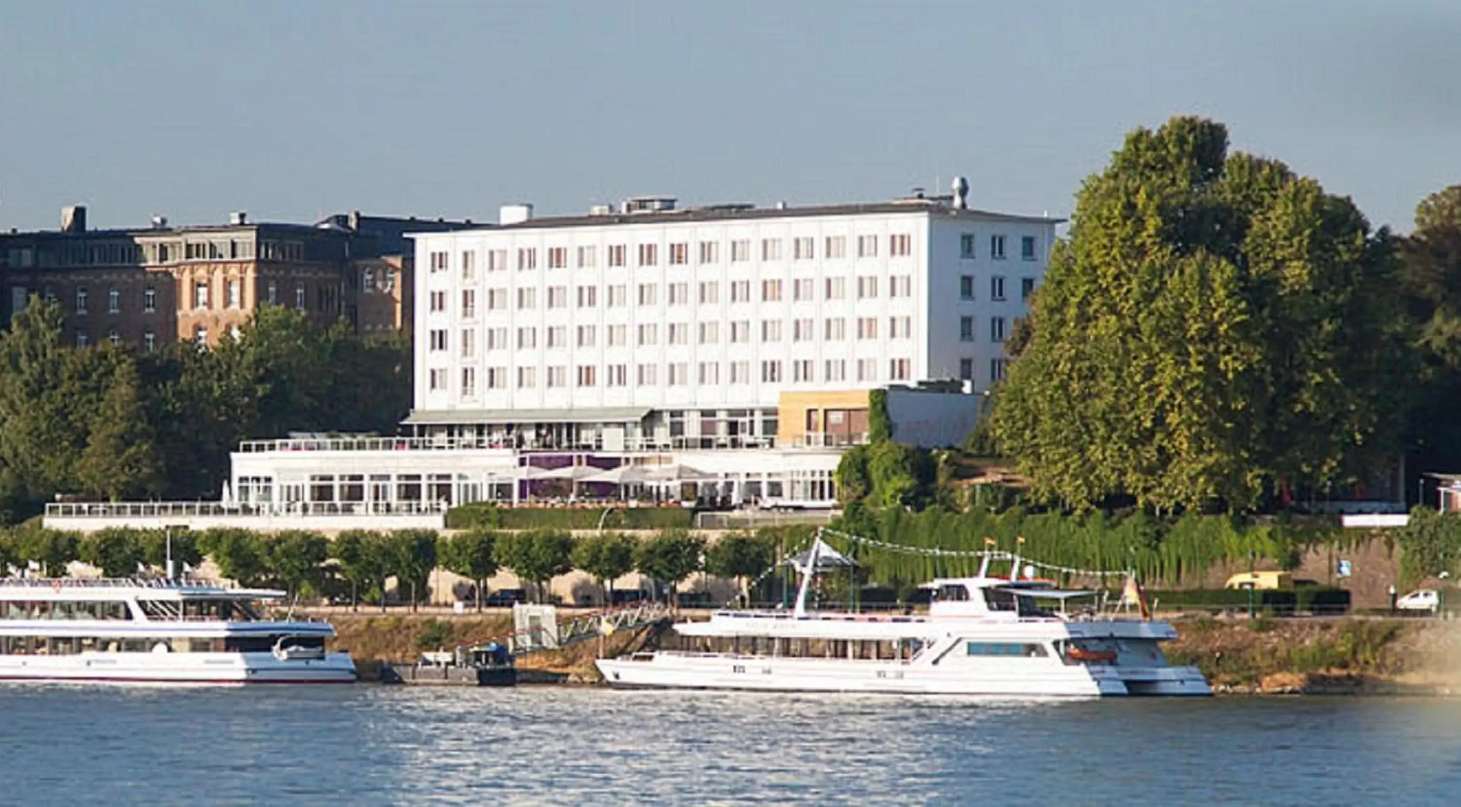 Property building in AMERON Bonn Hotel Königshof