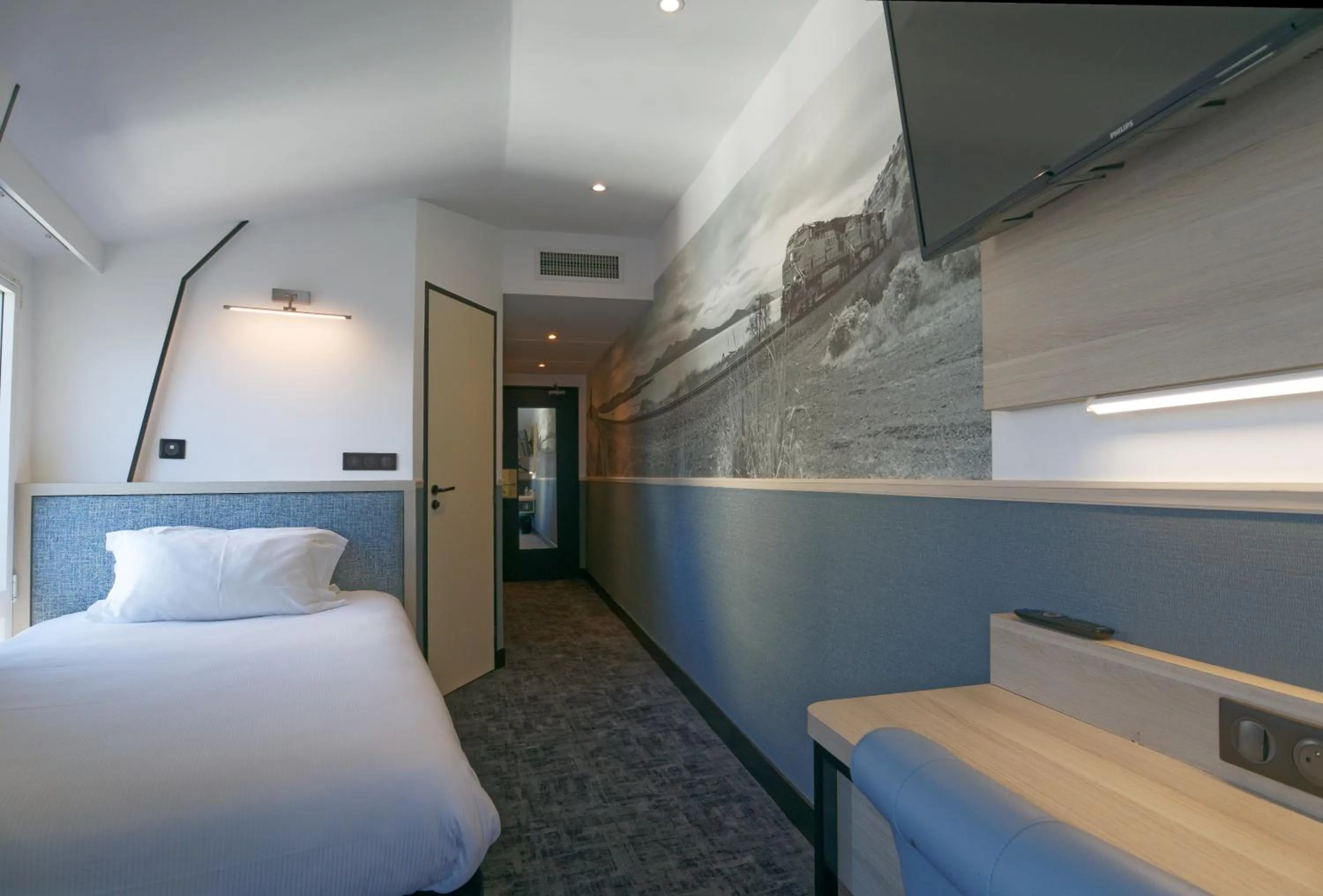 Bedroom, Bed in Appia La Fayette