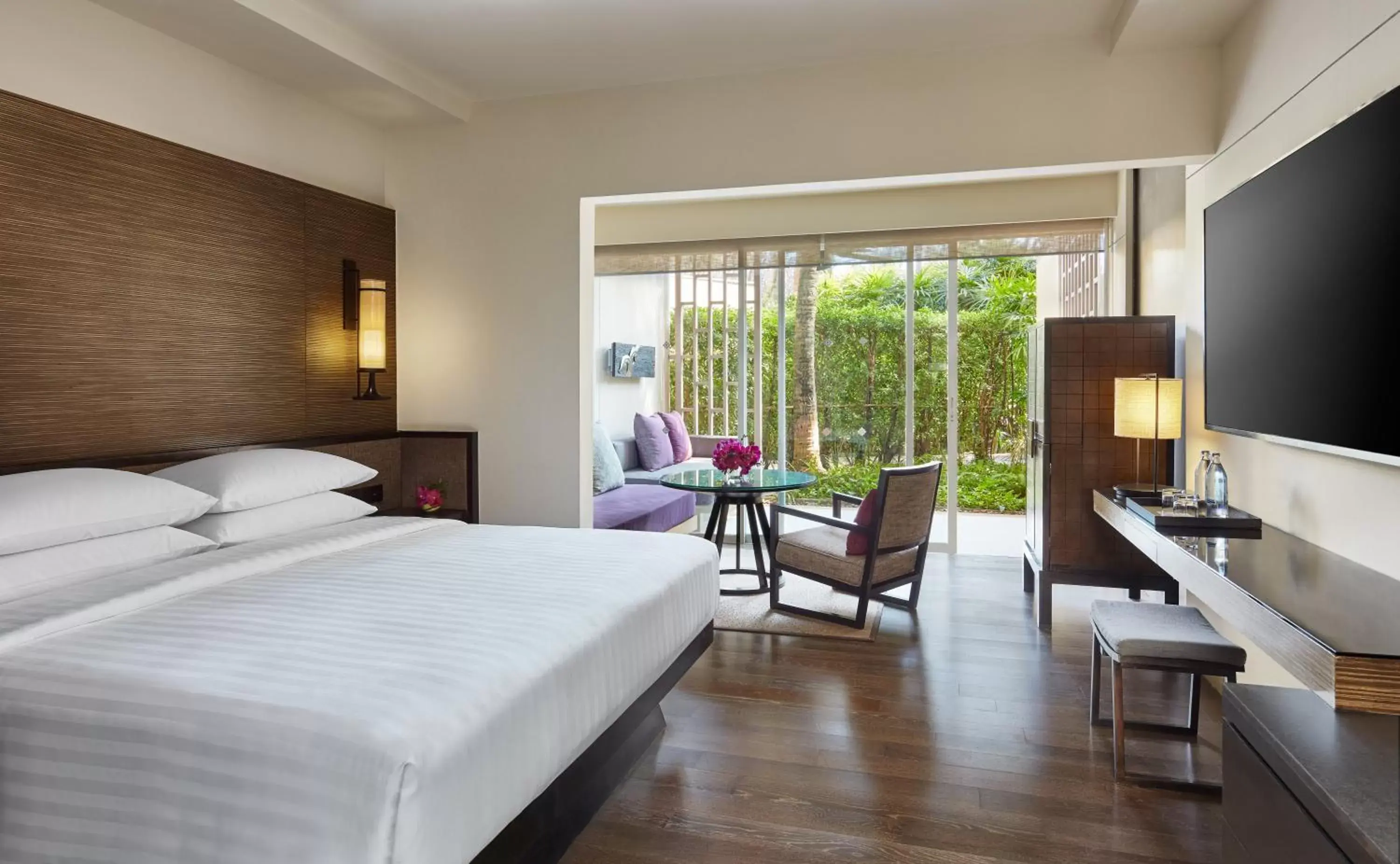 Deluxe King Room - Club Access in Hyatt Regency Hua Hin SHA Extra Plus