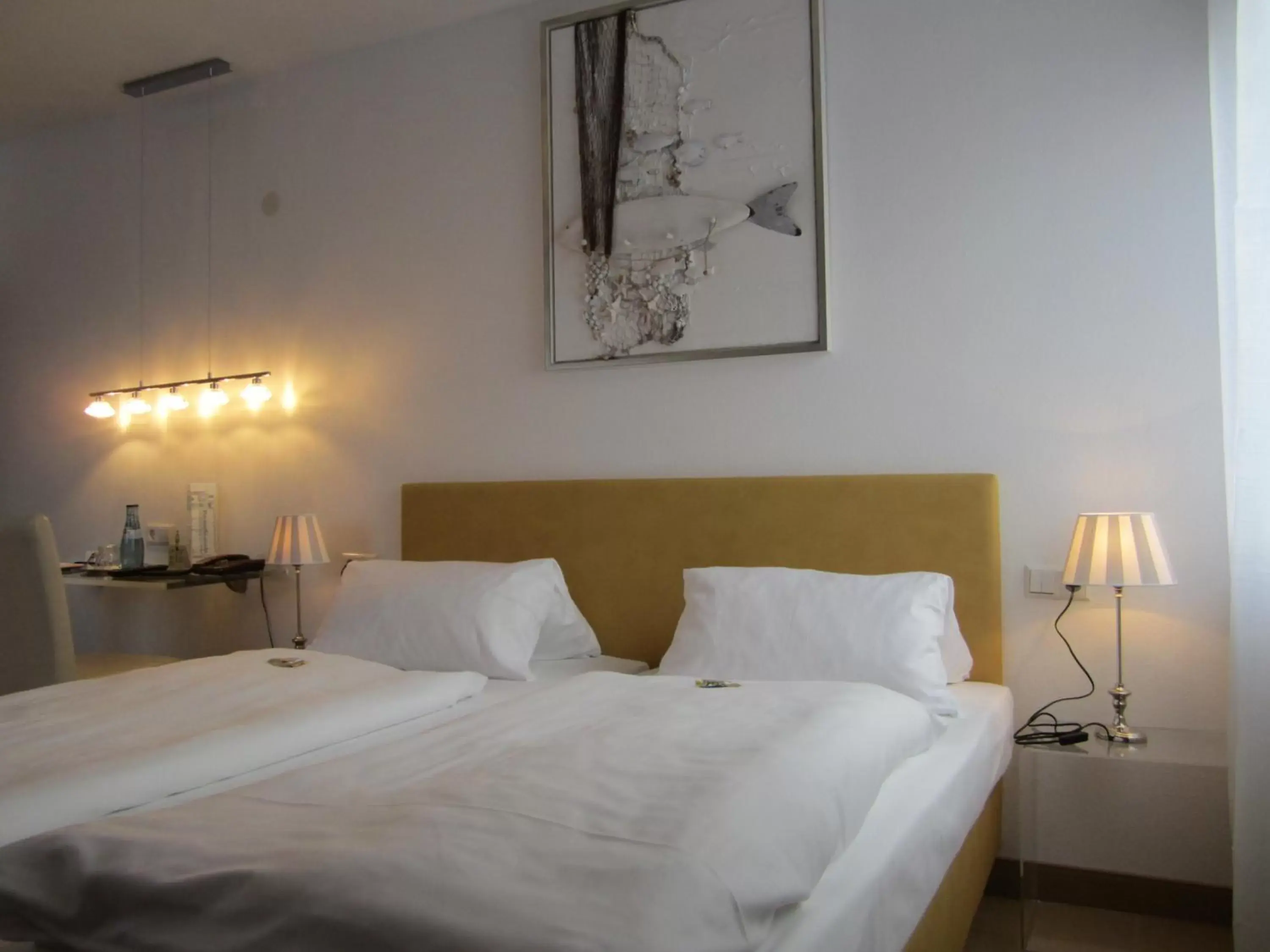Bedroom, Bed in Hotel Deutschmeister
