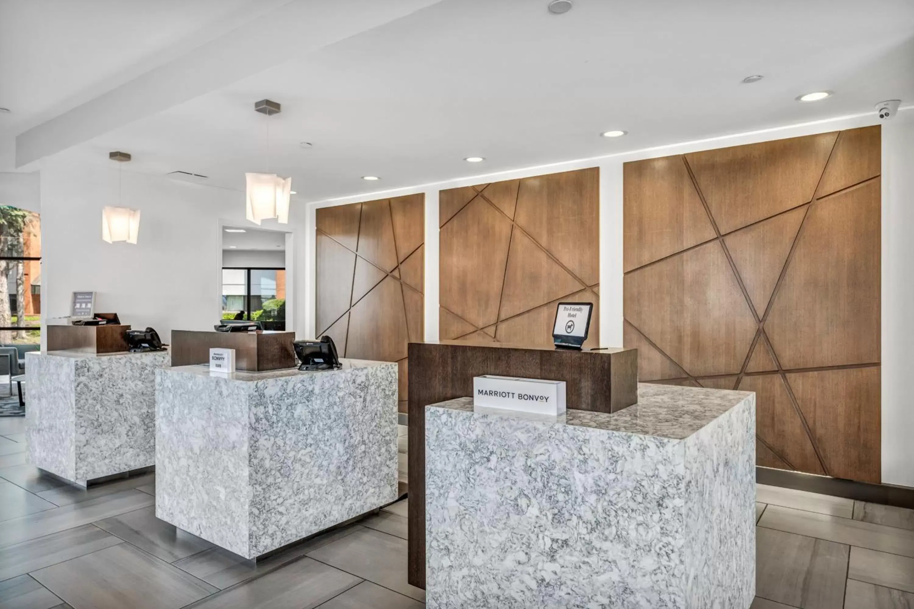 Lobby or reception, Lobby/Reception in Delta Hotels by Marriott Racine