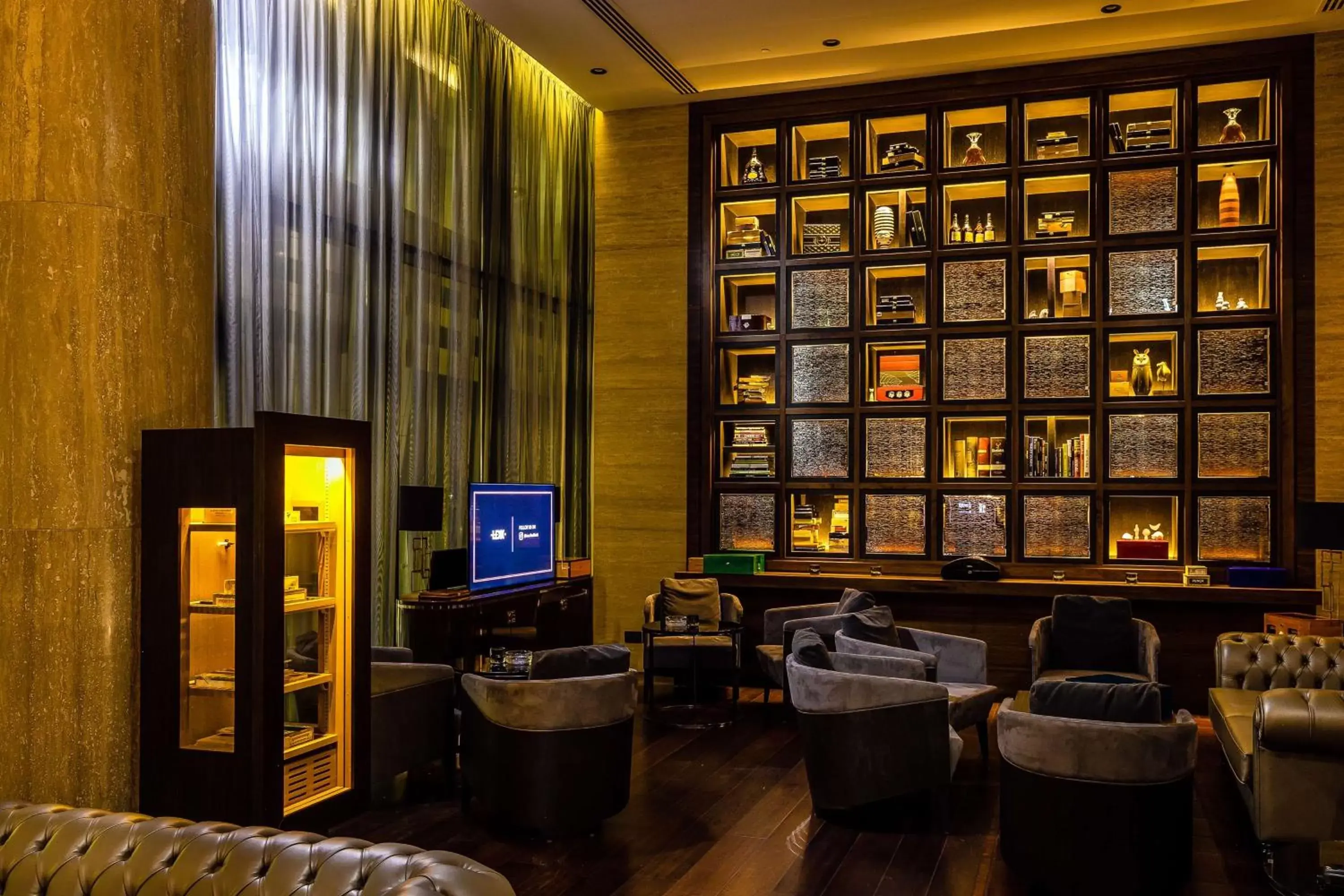 Lounge or bar in Grand Hyatt Abu Dhabi Hotel & Residences Emirates Pearl