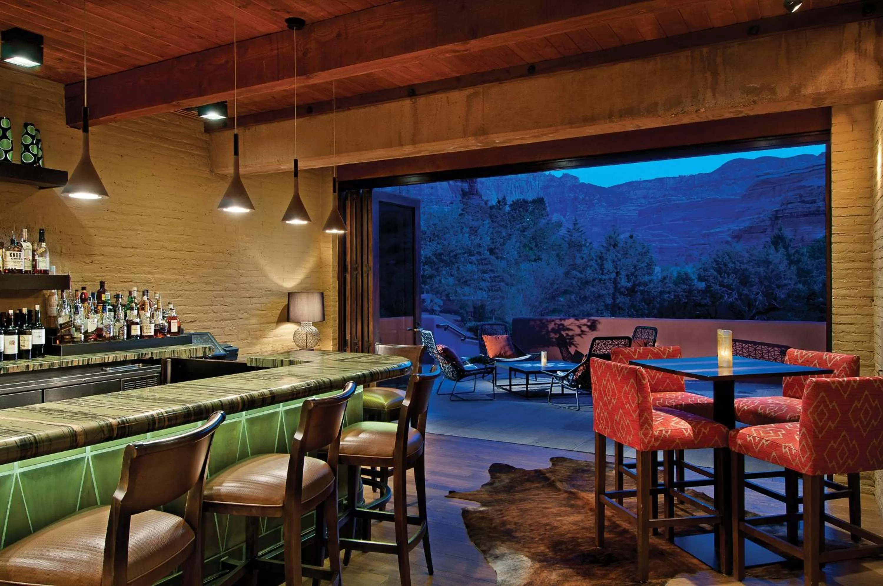 Restaurant/places to eat in Enchantment