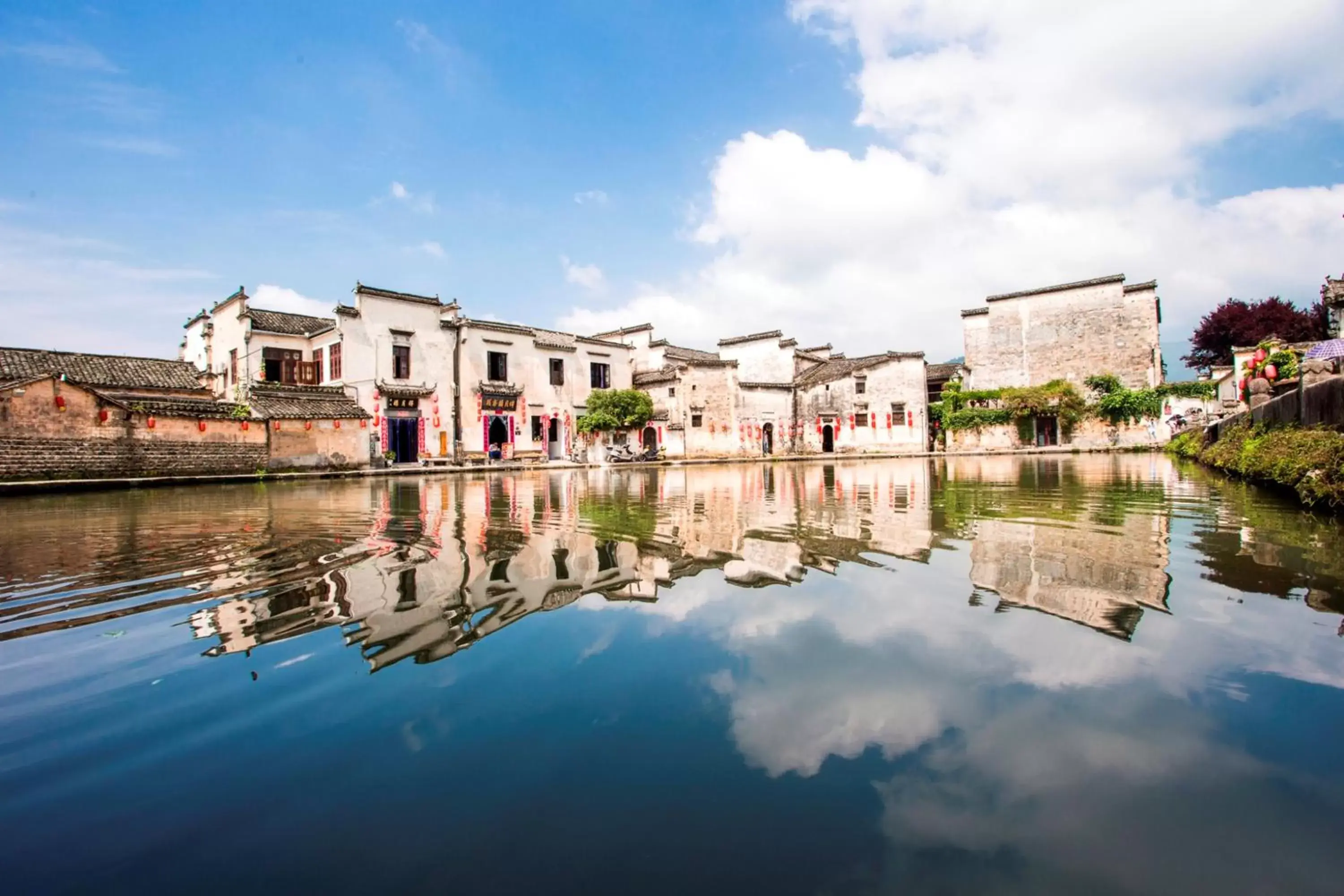 Day, Swimming Pool in Banyan Tree Hotel Huangshan-The Ancient Charm of Huizhou, a Paradise