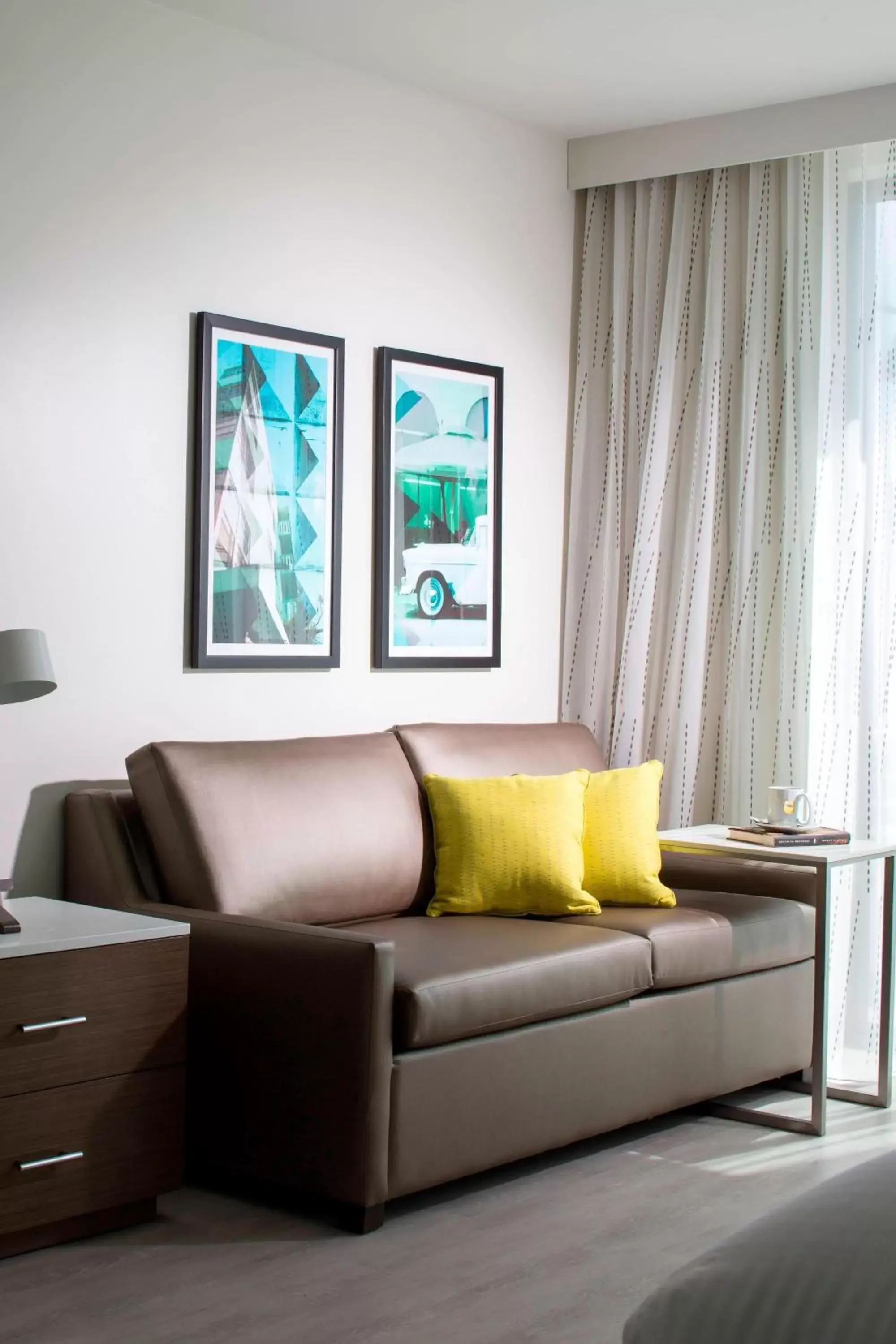Living room, Seating Area in Residence Inn by Marriott Miami Beach South Beach