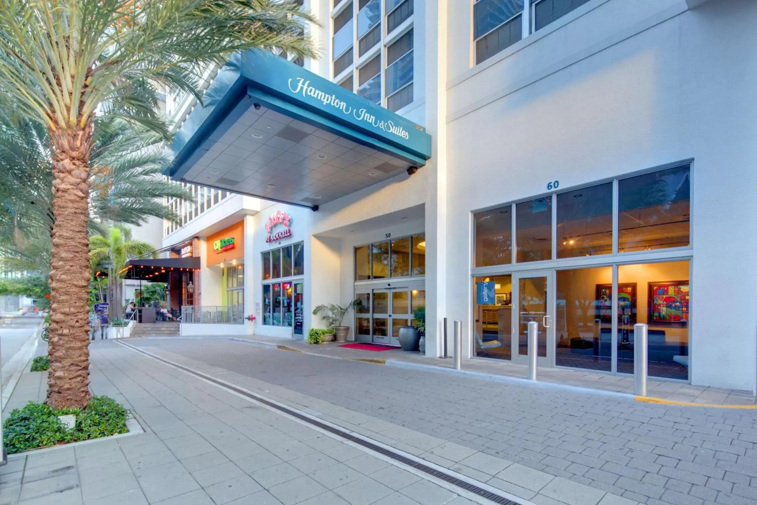 Property building in Hampton Inn & Suites by Hilton Miami Downtown/Brickell