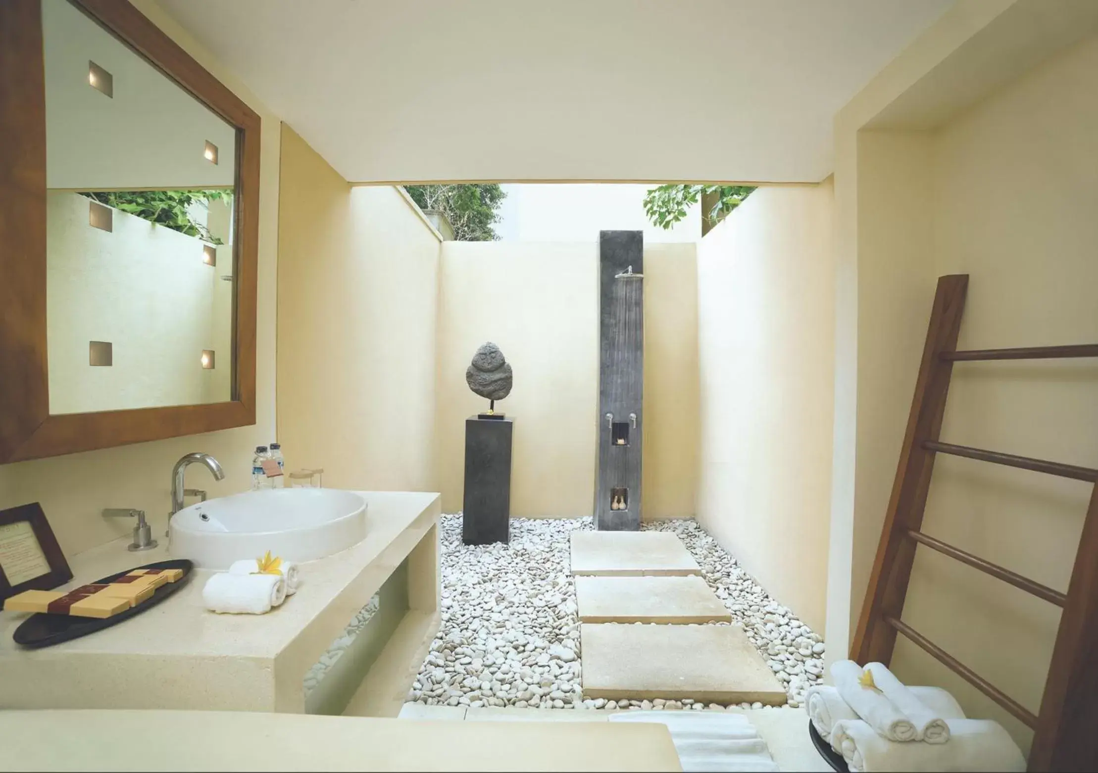 Bathroom in Qunci Villas Hotel