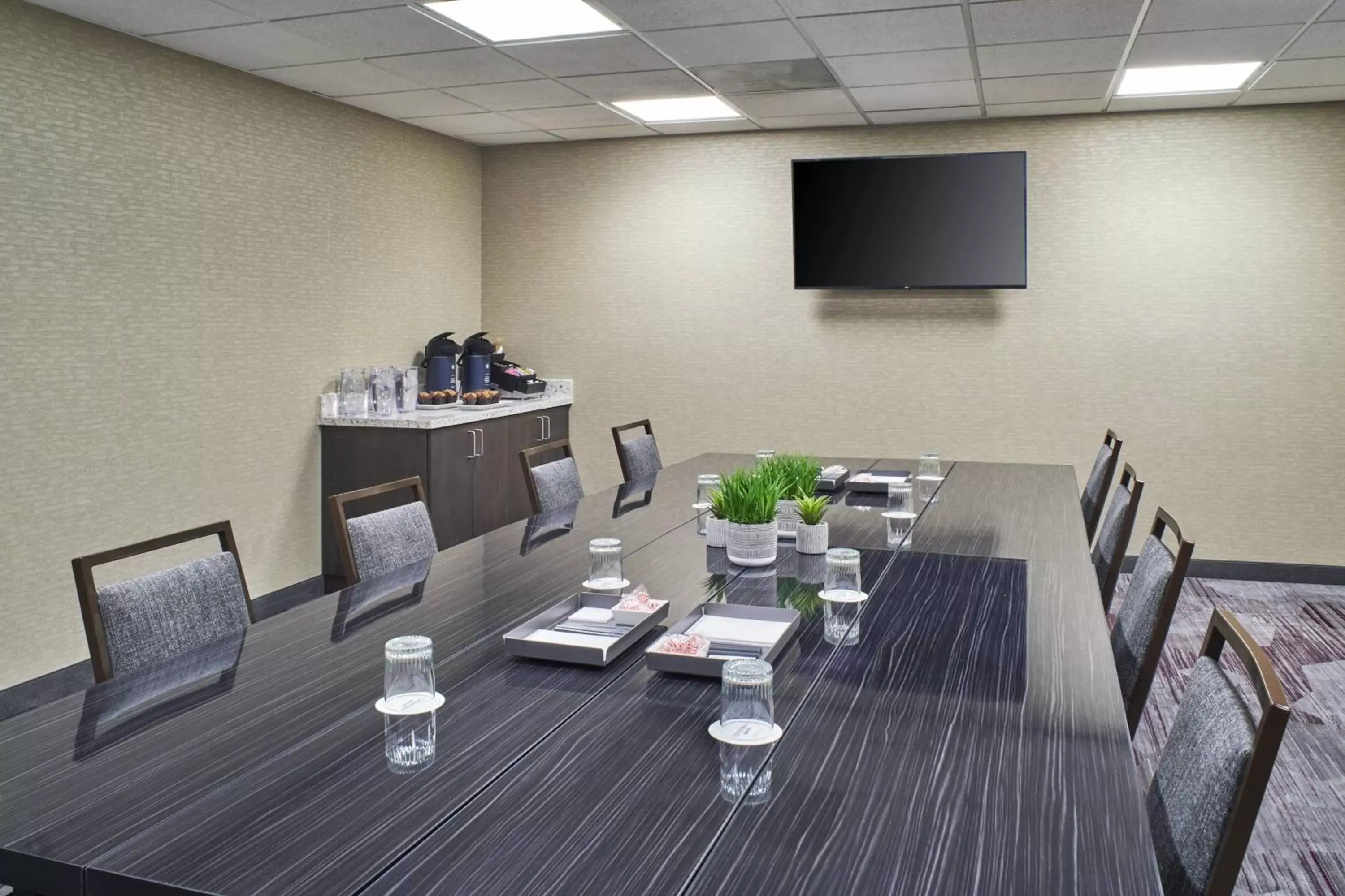Meeting/conference room, Business Area/Conference Room in Courtyard by Marriott Detroit Troy