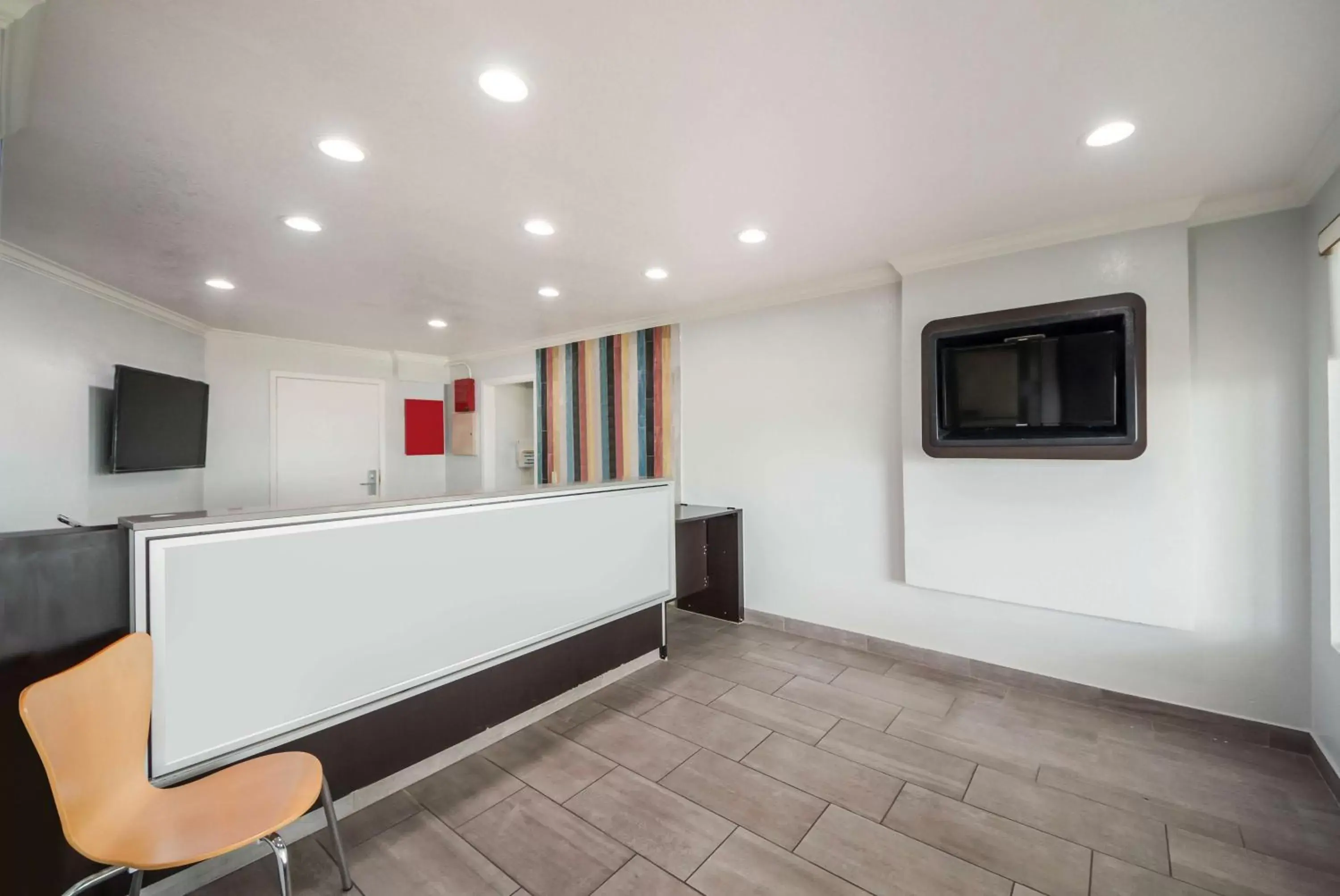 Lobby or reception in Studio 6 Laredo, Tx - North I-35 Lobby or reception in Studio 6 Laredo, Tx - North I-35