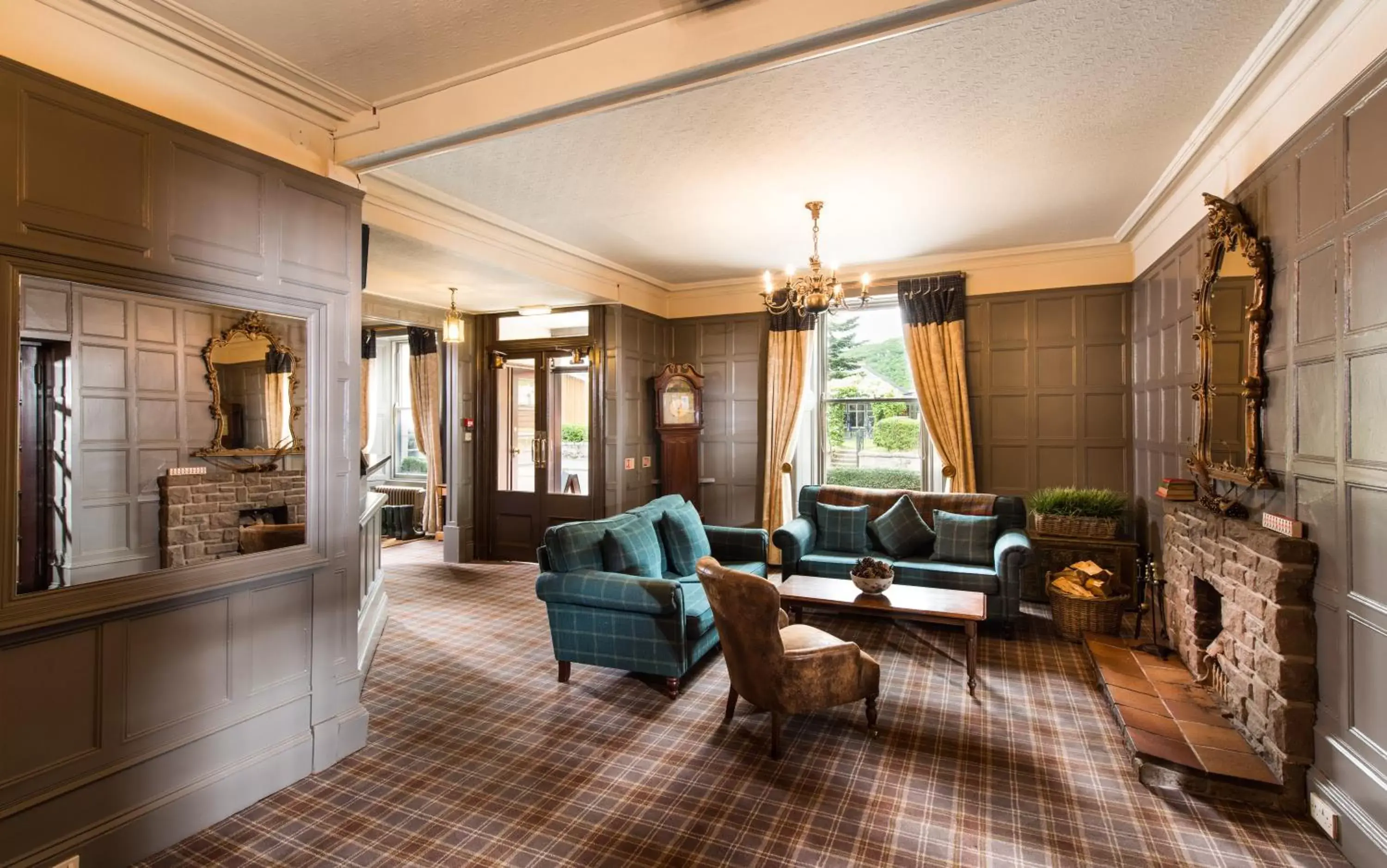 Lobby or reception, Seating Area in Balmoral Arms