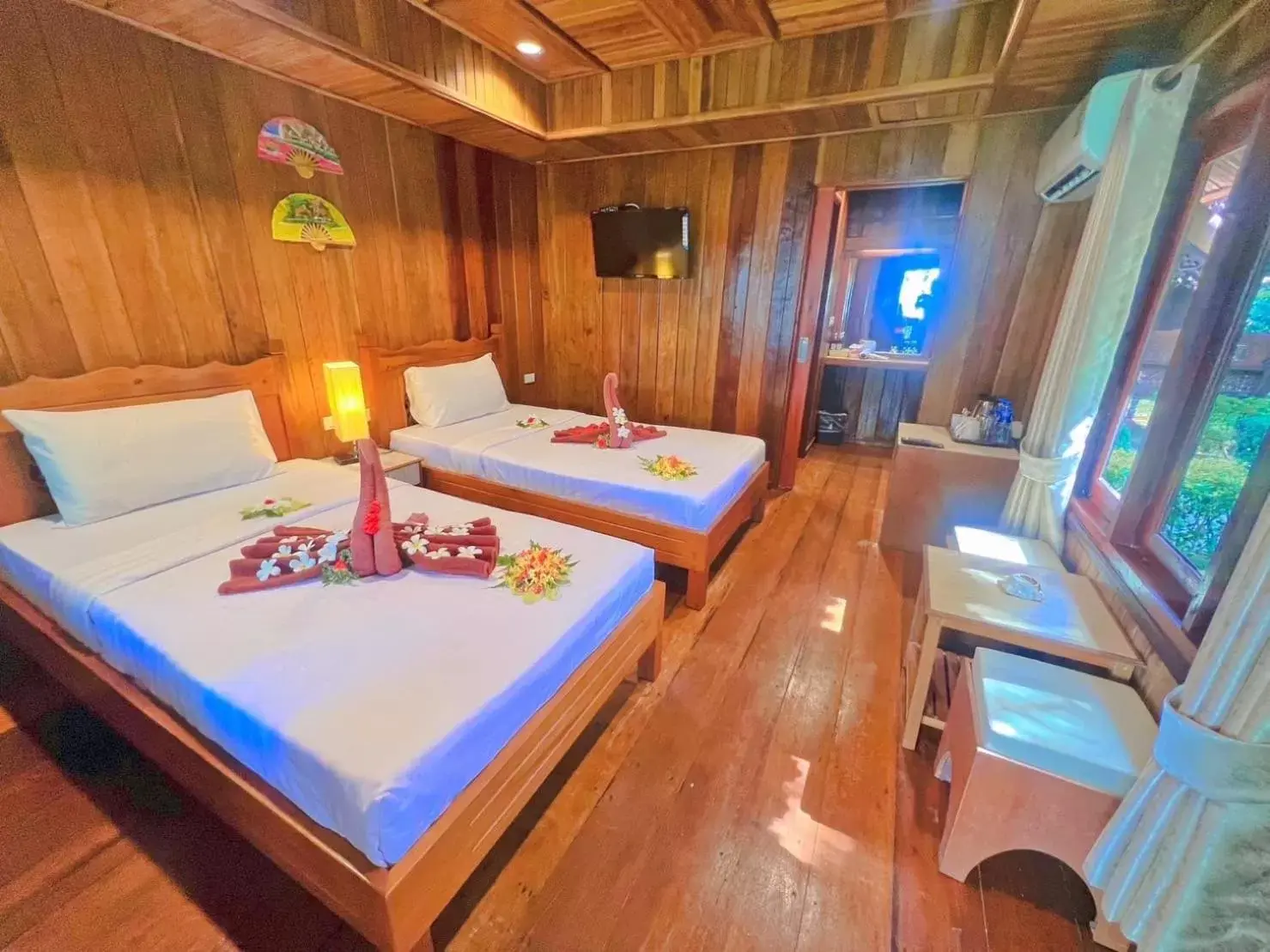 Bed in Diamond Beach Resort