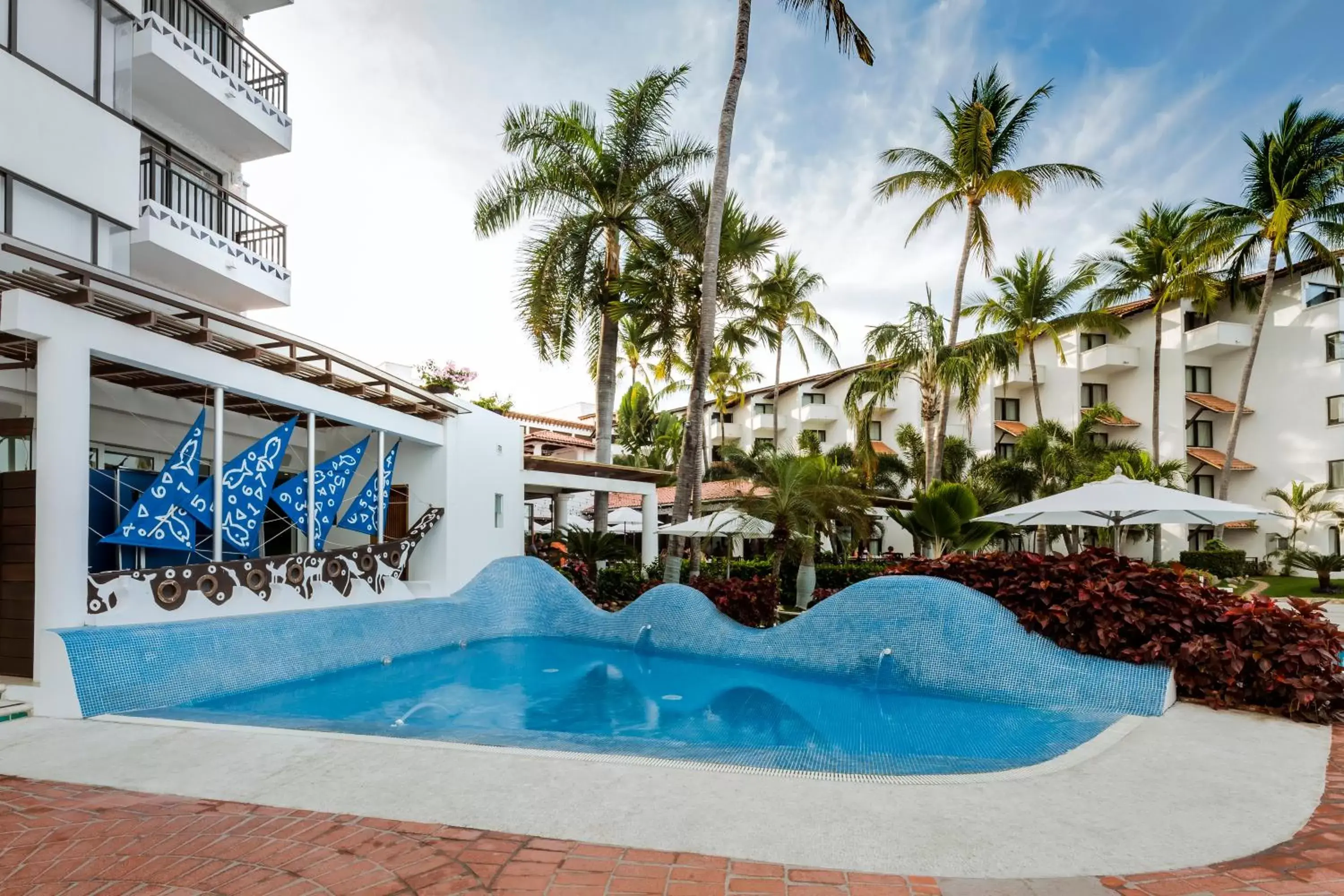 Swimming Pool in Buenaventura Grand Hotel & Great Moments - All Inclusive