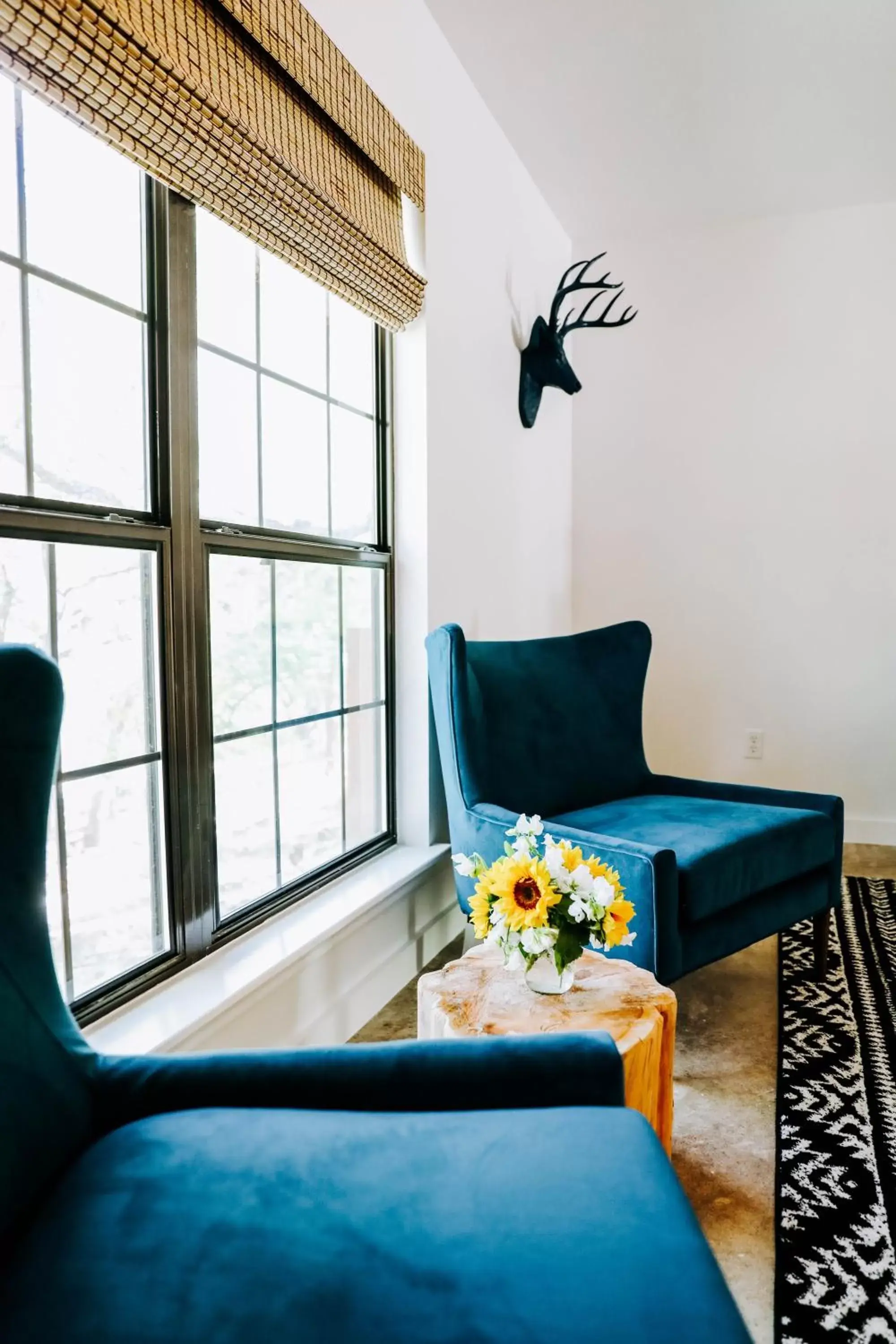 Seating Area in Wimberley Inn