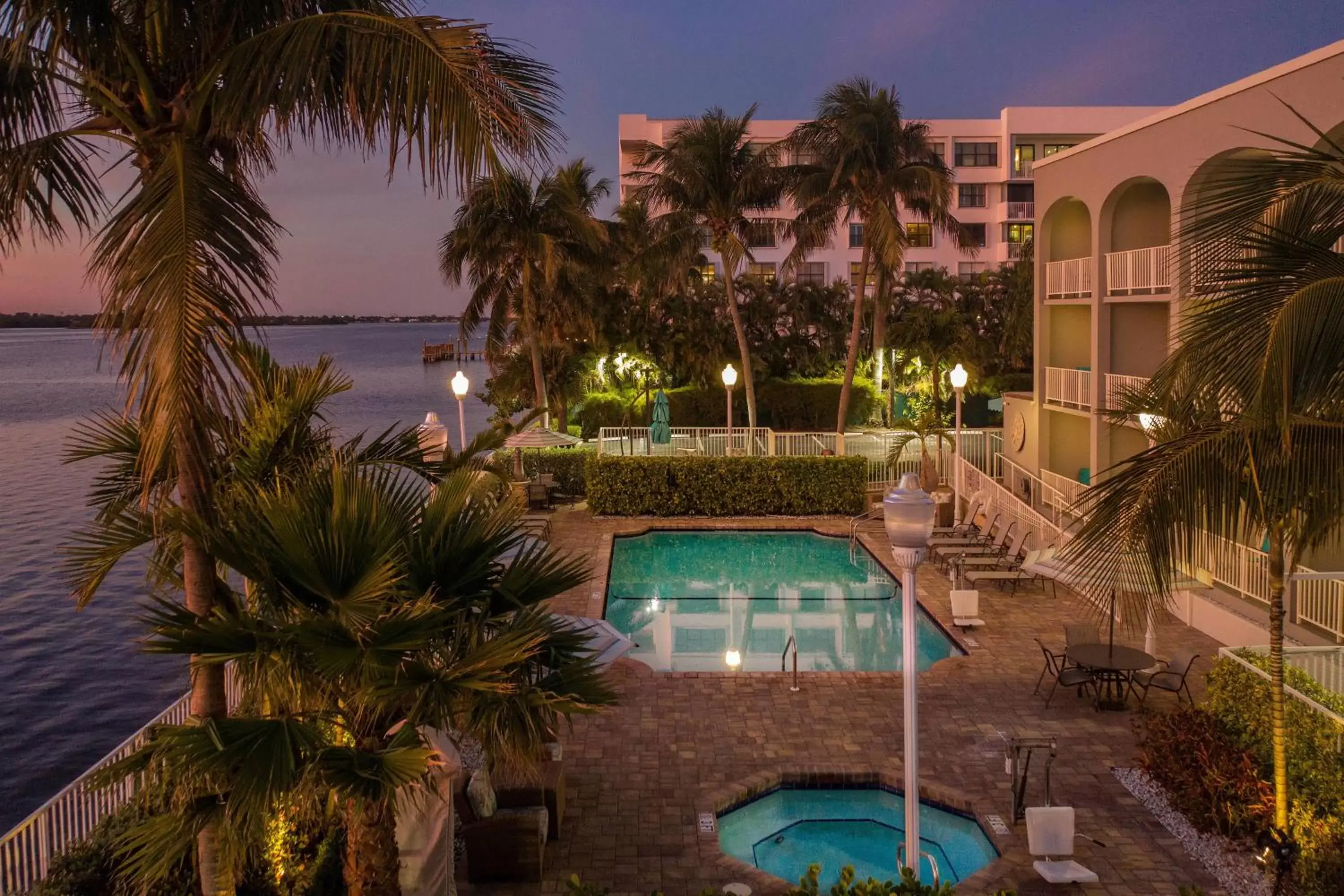 Swimming pool, Pool View in Fairfield Inn and Suites by Marriott Palm Beach