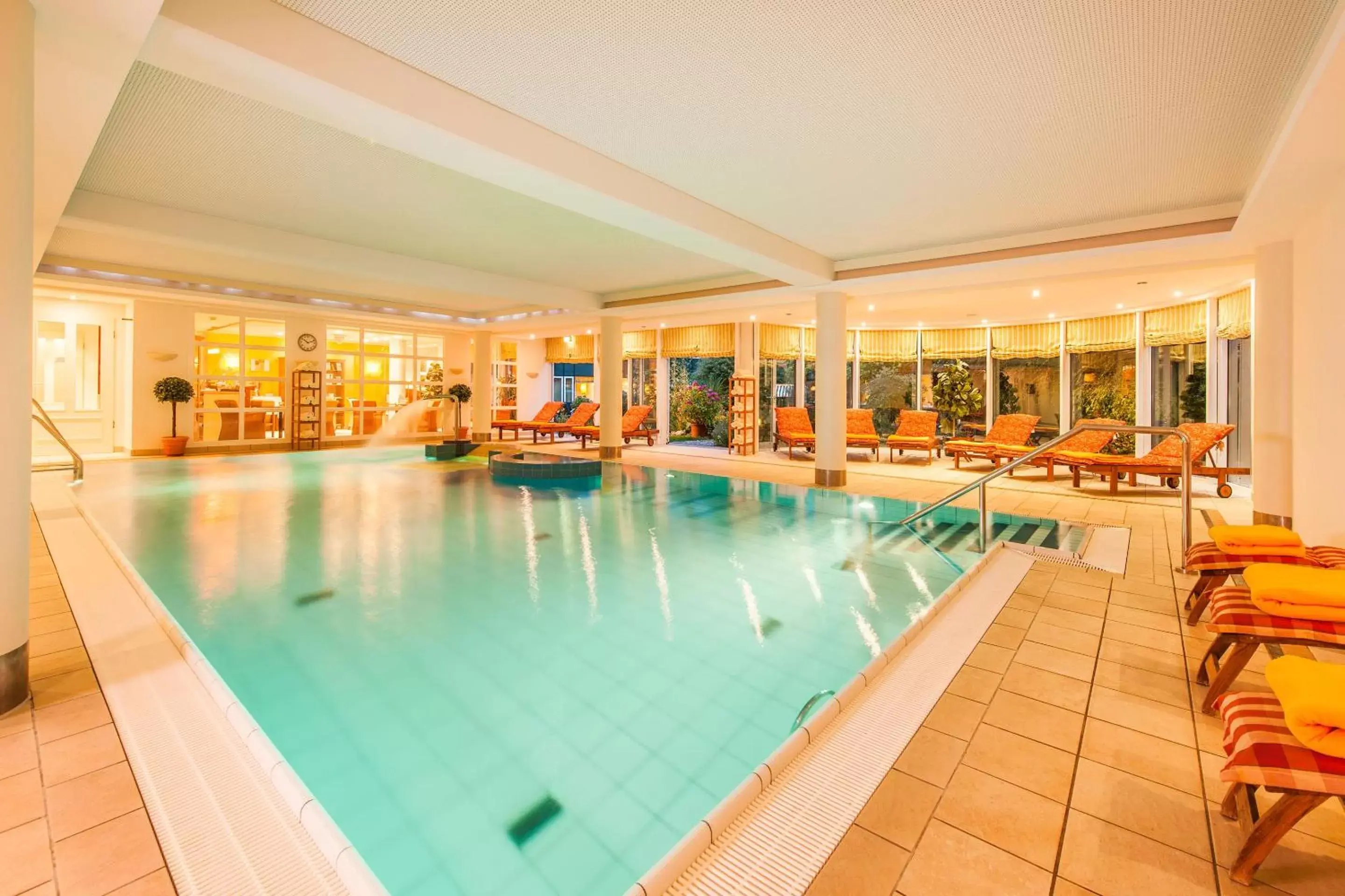 Swimming Pool in Hotel Birke, Ringhotel Kiel