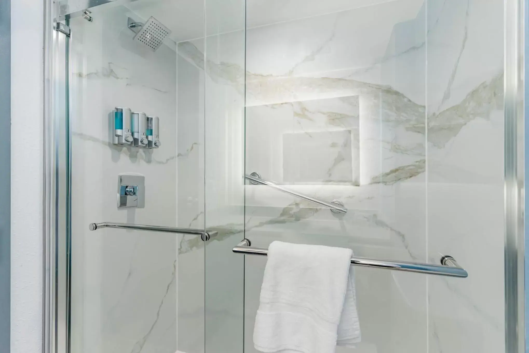 Shower, Bathroom in Sun N Sand Resort