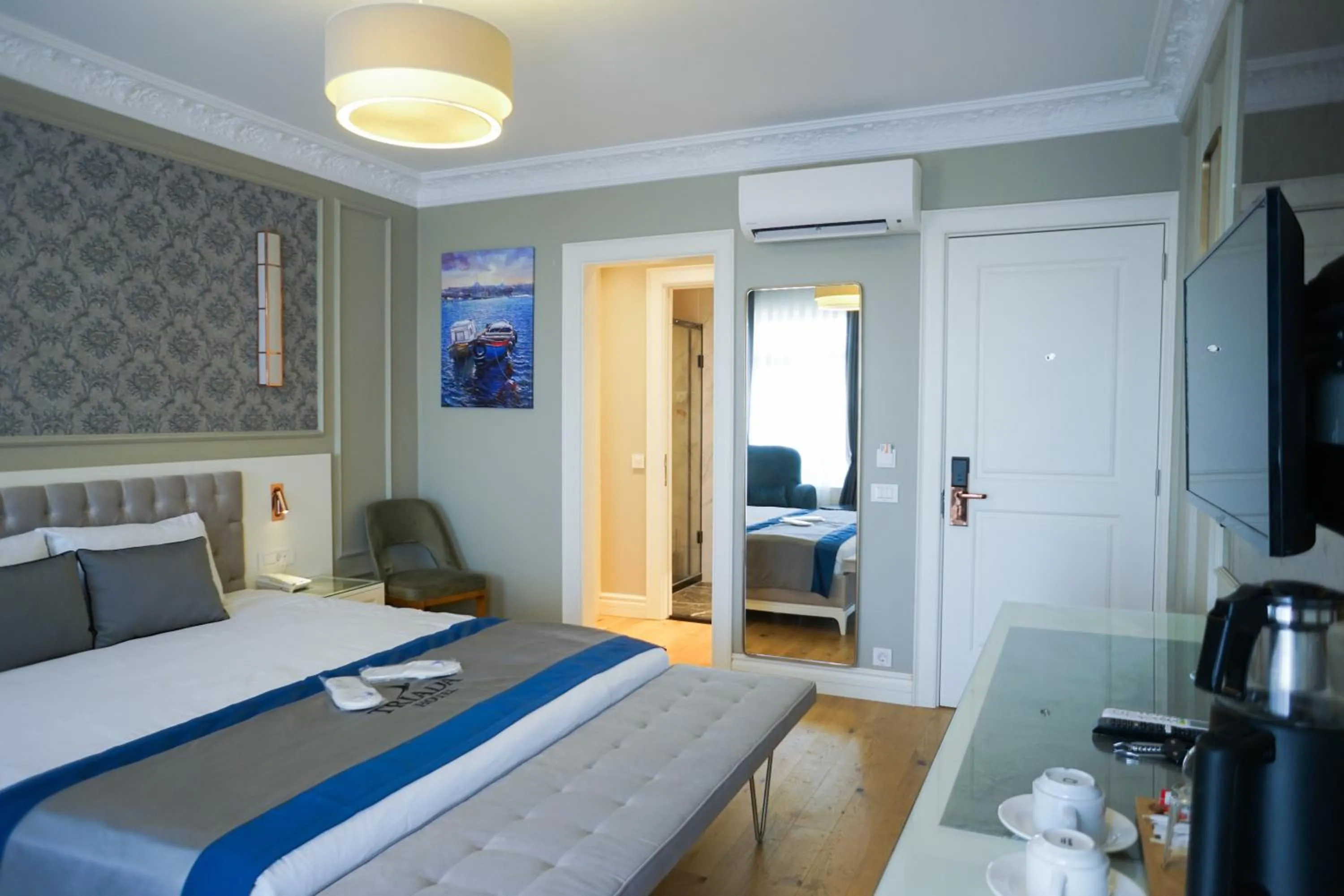 Massage, Bed in Triada Hotel Taksim - Special Category