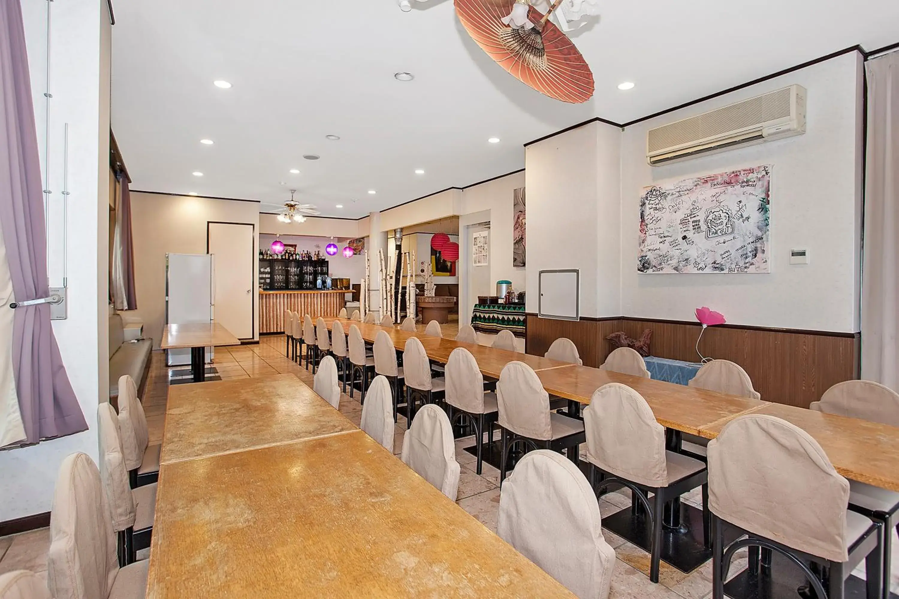 Restaurant/places to eat, Banquet Facilities in Tenjin Lodge