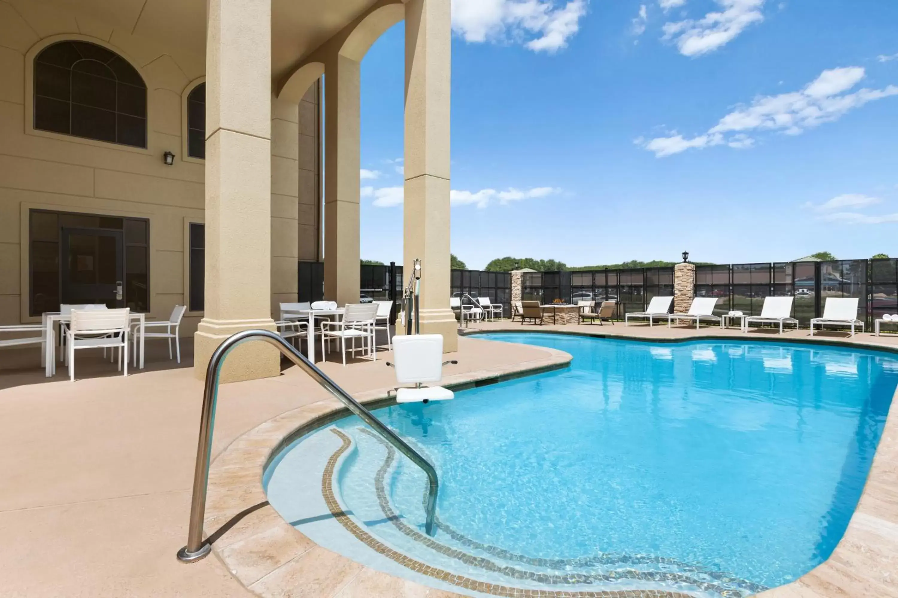 Patio, Swimming Pool in Country Inn & Suites by Radisson, Houston Northwest, TX
