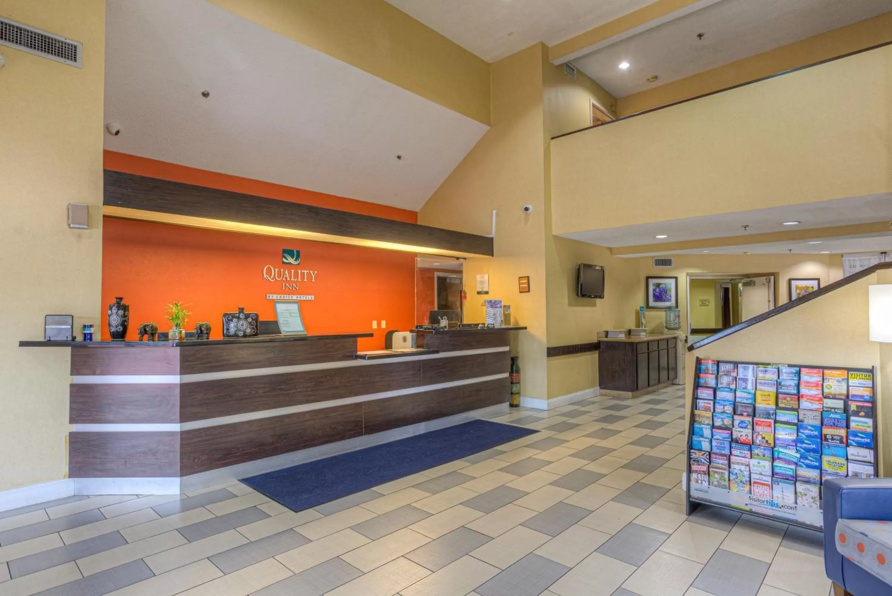 Lobby or reception in Quality Inn Baytown - Houston East Lobby or reception in Quality Inn Baytown - Houston East