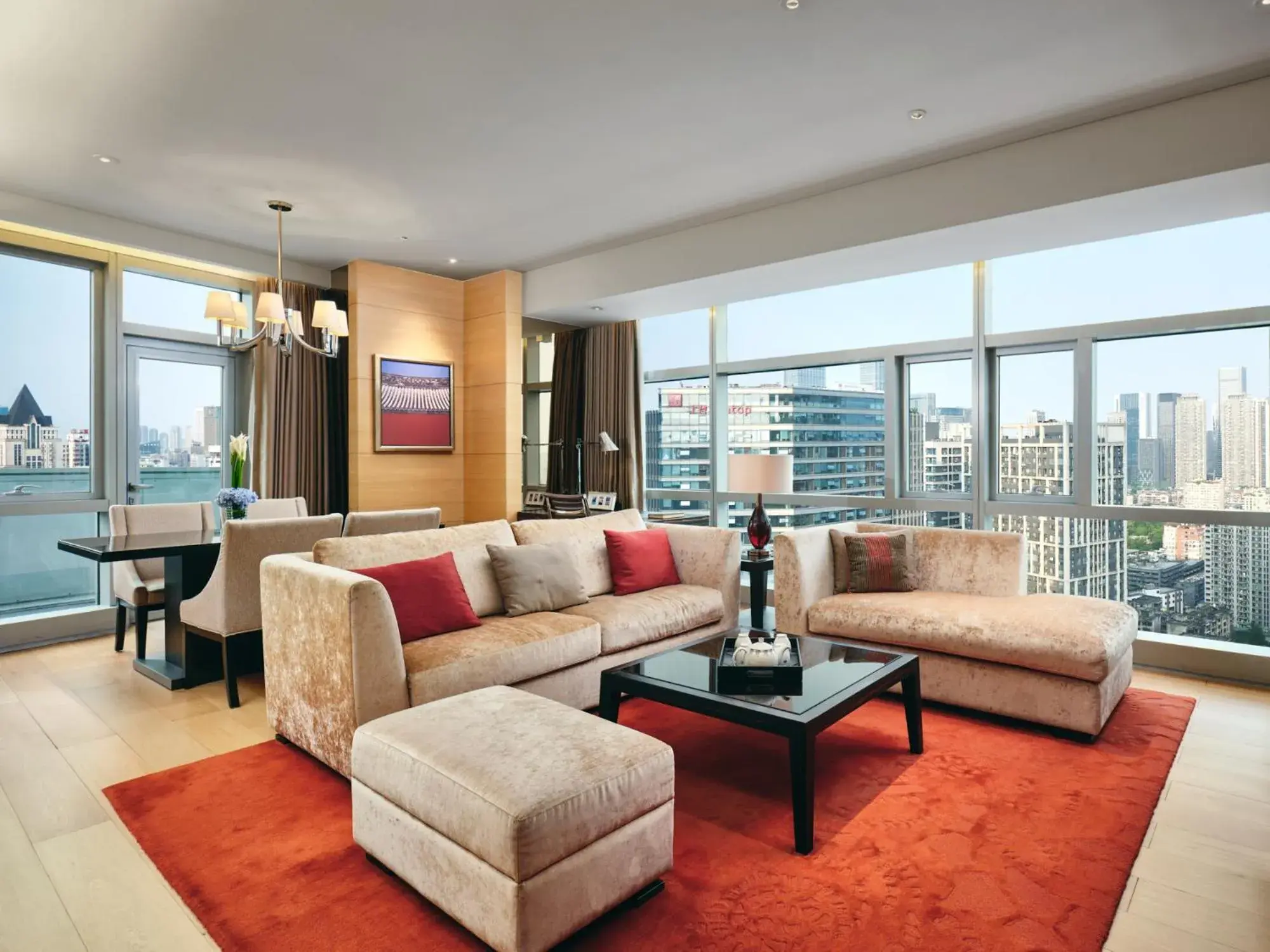 Living room, Seating Area in Intercontinental Residences Chengdu City Center