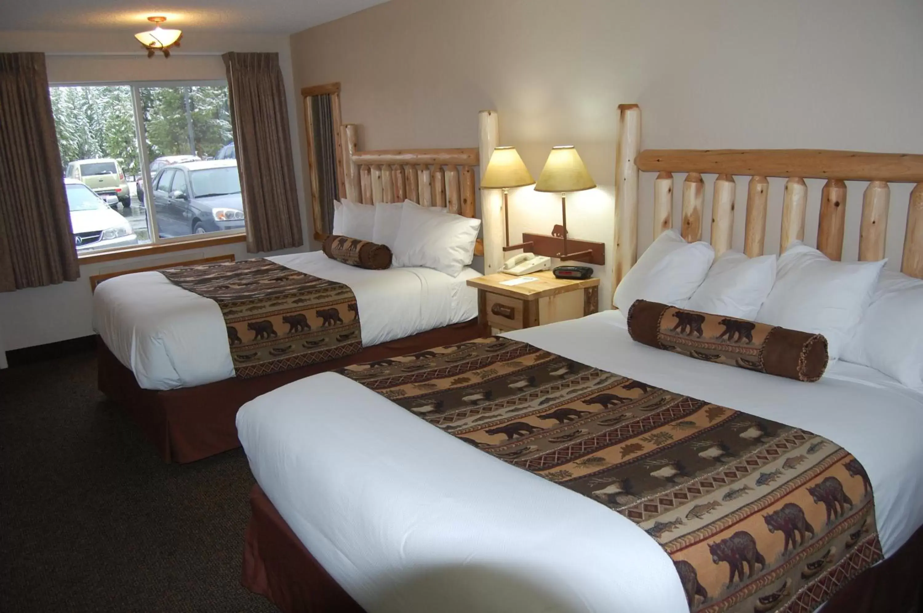 Bed in Kelly Inn West Yellowstone Bed in Kelly Inn West Yellowstone