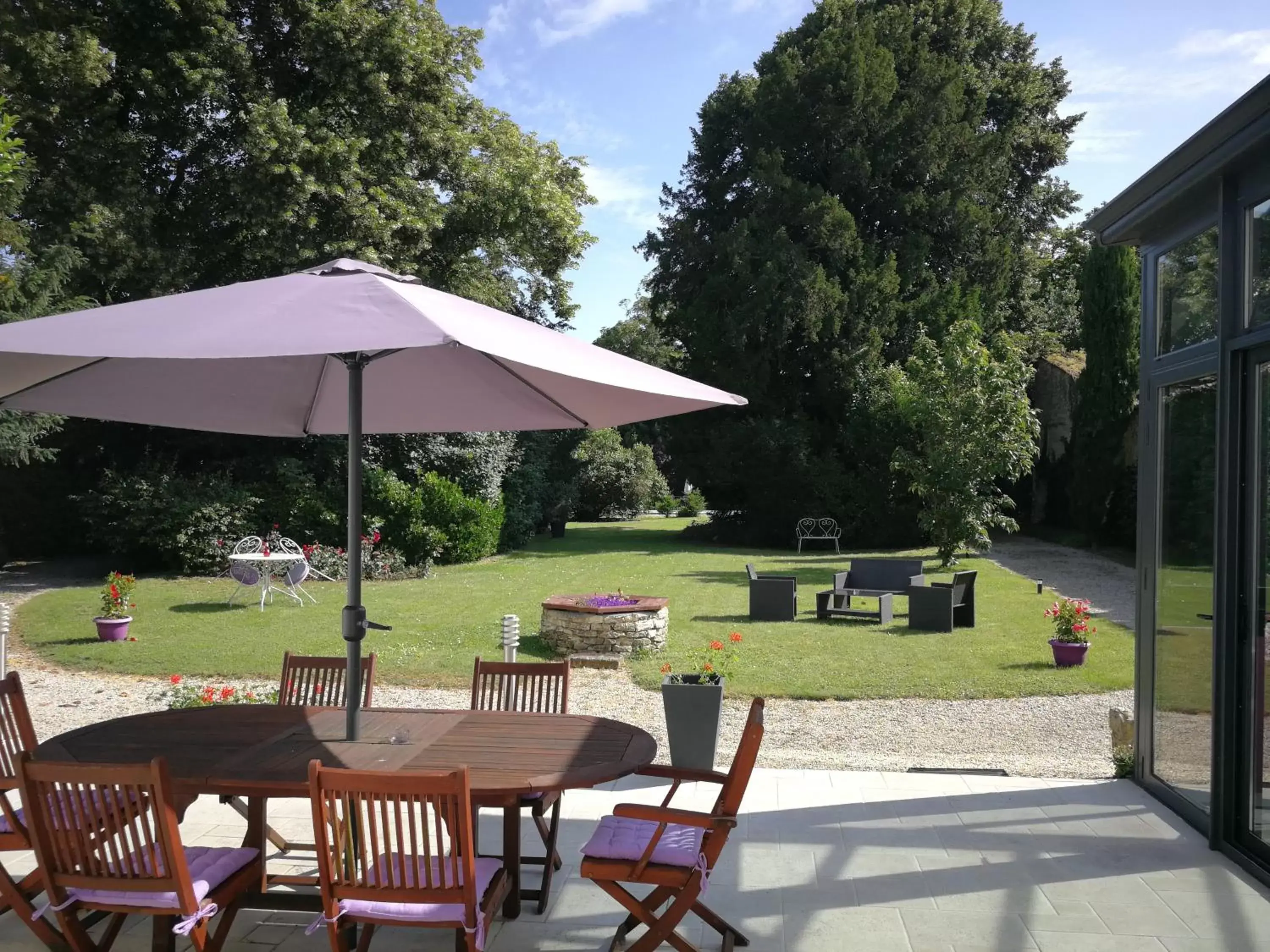 Garden view in H de Surgères