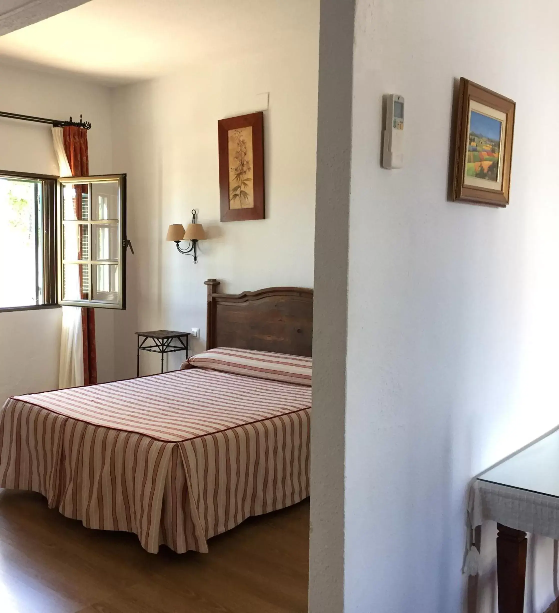 Bedroom, Room Photo in Apartamentos Atalayas Extremadura