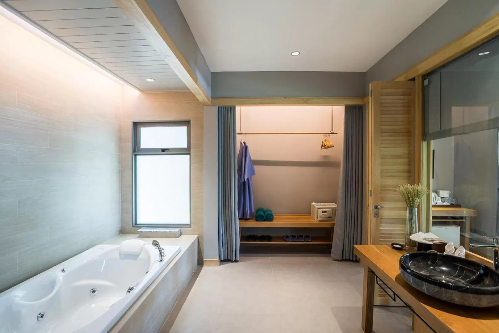 Bathroom in KC Grande Resort Koh Chang