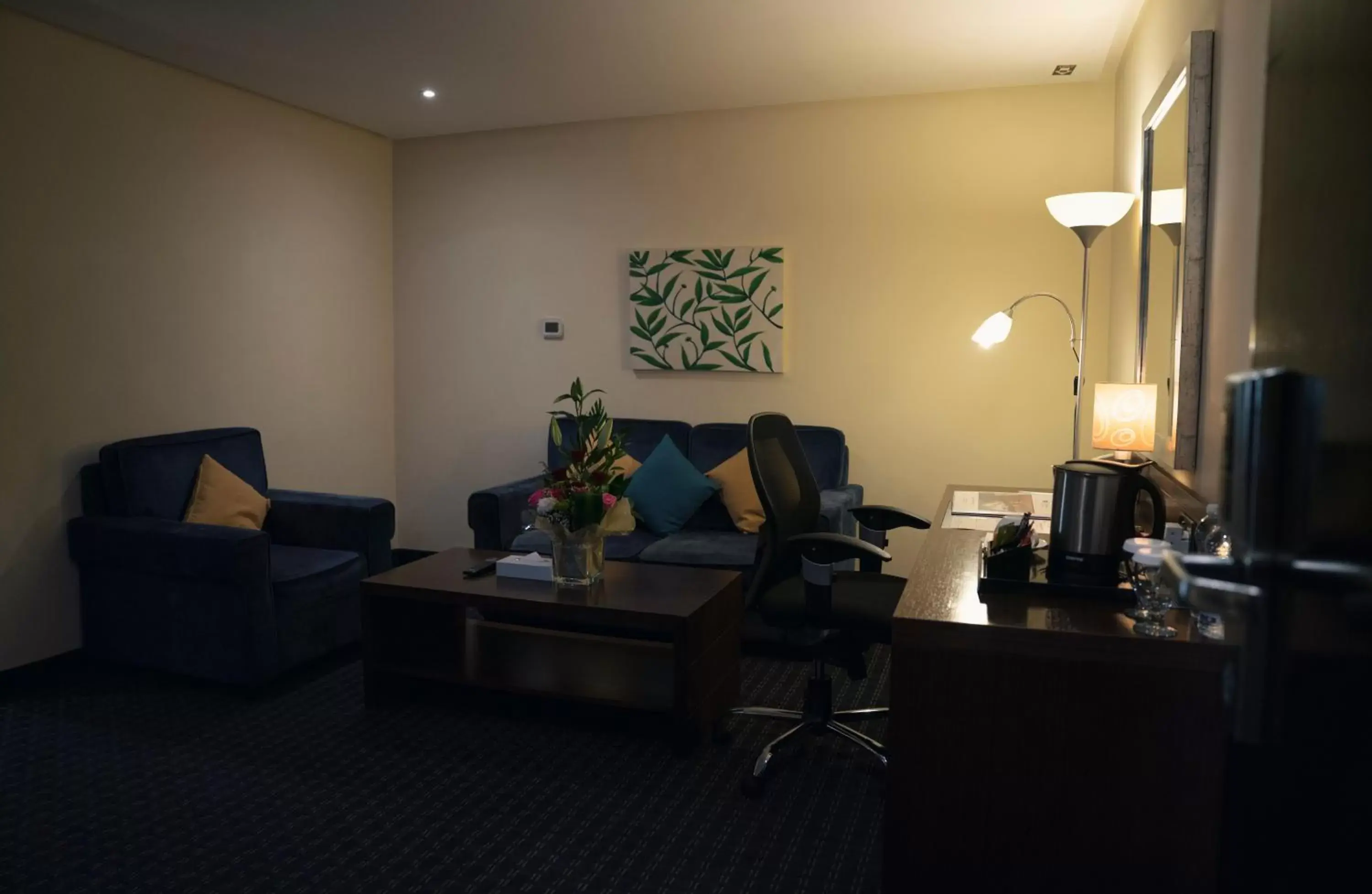 TV and multimedia, Seating Area in Best Western Premier Muscat
