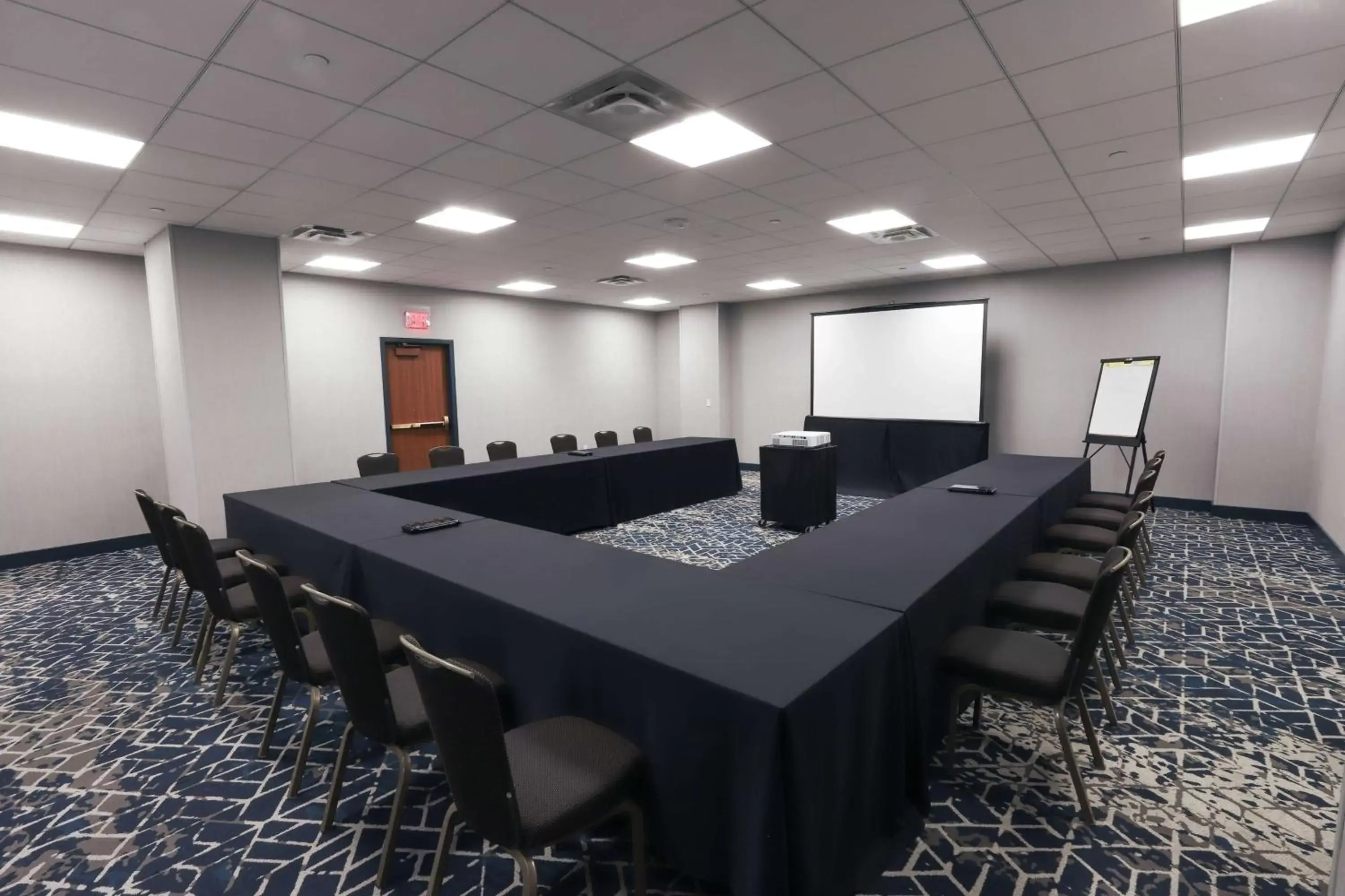 Meeting/conference room in Radisson Plaza Hotel at Kalamazoo Center