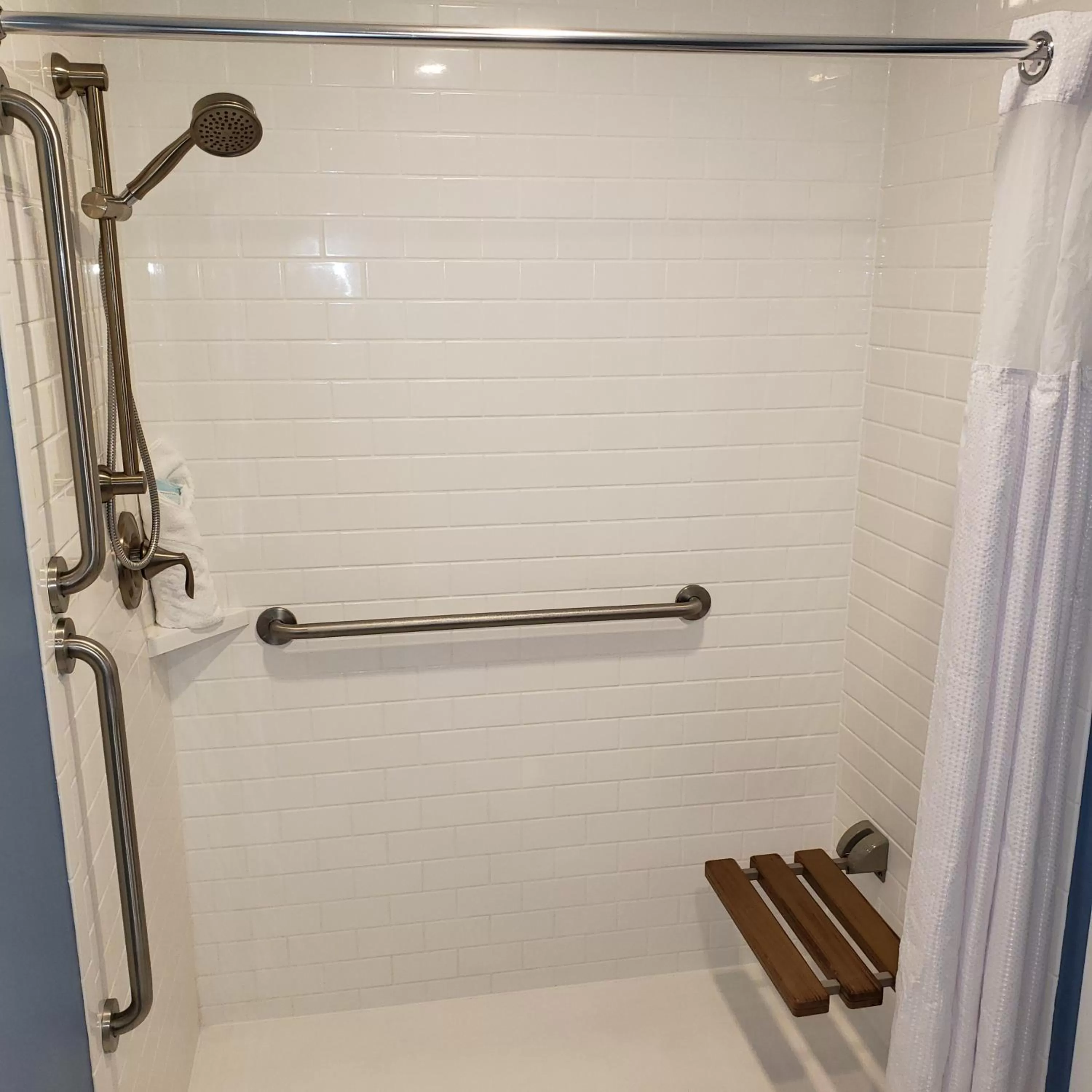 acessibility in Avenue Inn & Spa