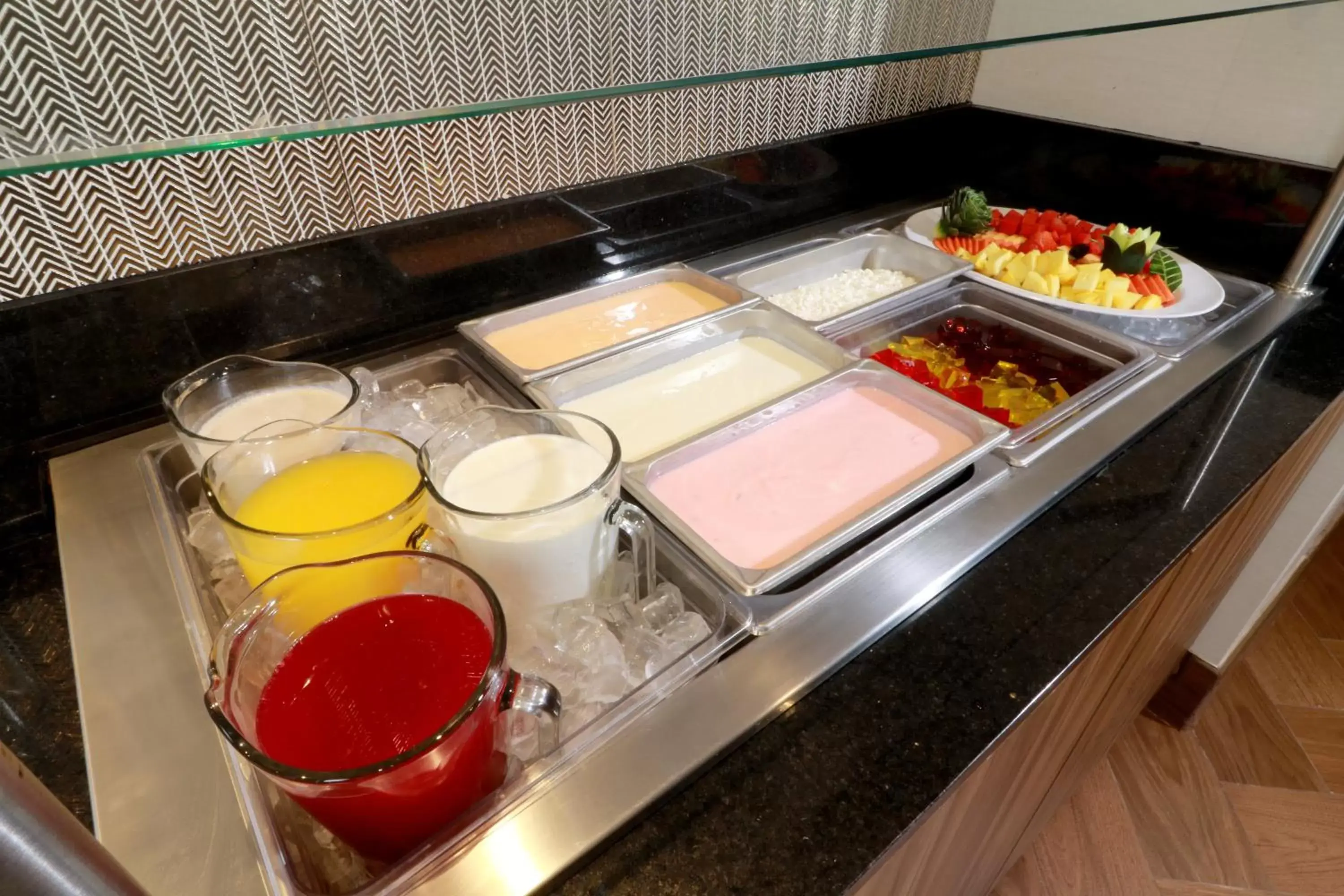 Breakfast in Holiday Inn & Suites - Monterrey Apodaca Zona Airport, an IHG Hotel