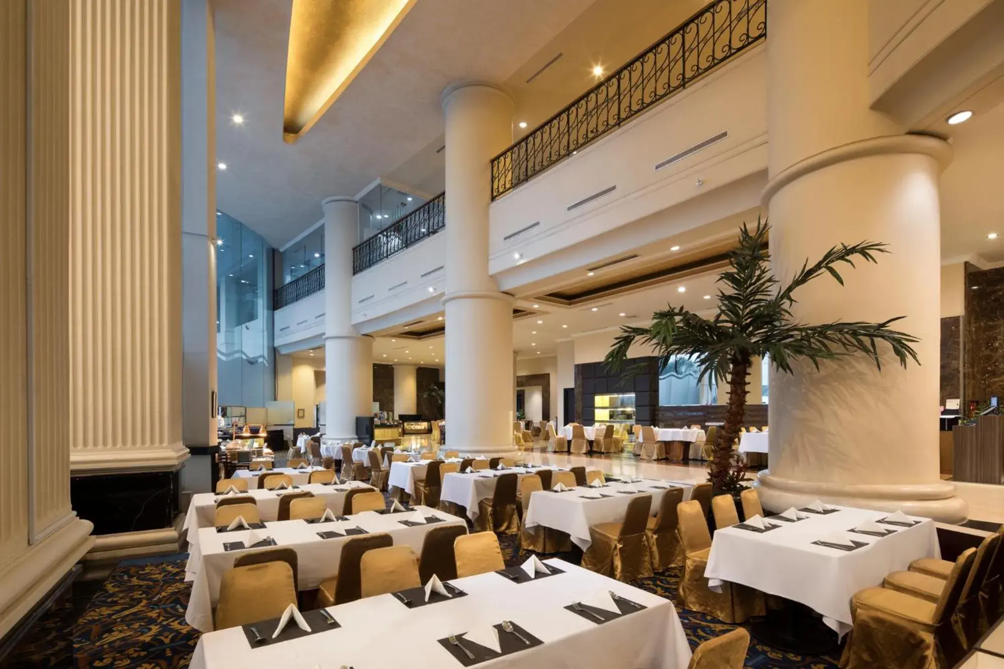 Restaurant/places to eat in Golden Boutique Hotel Kemayoran Restaurant/places to eat in Golden Boutique Hotel Kemayoran