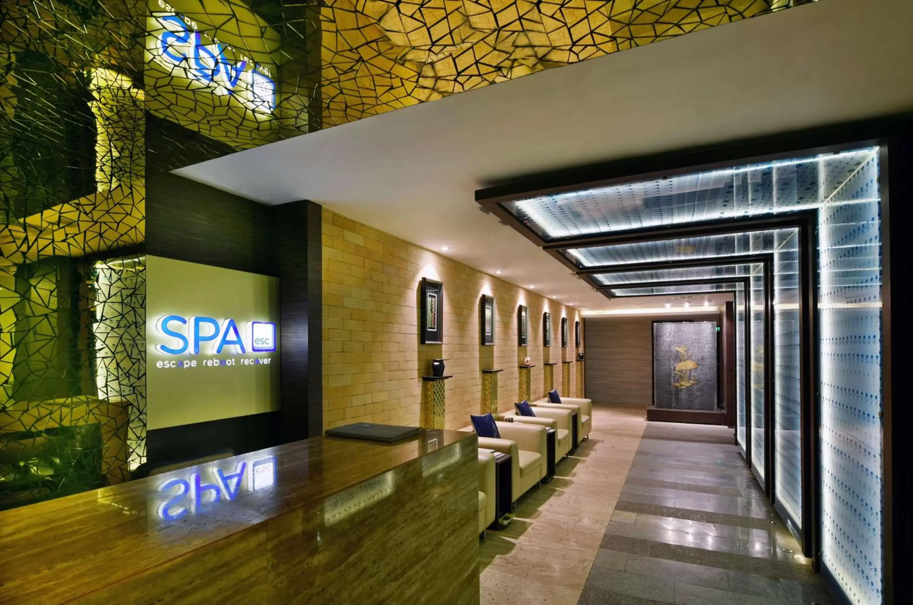 Spa and wellness centre/facilities in Radisson Blu Dhaka Water Garden Spa and wellness centre/facilities in Radisson Blu Dhaka Water Garden