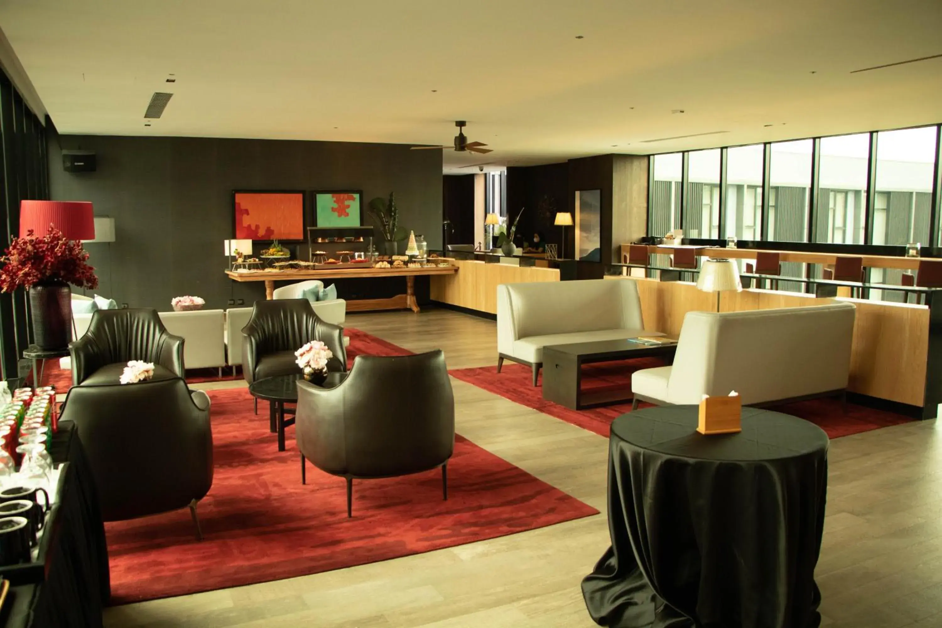 Lounge/Bar in Midori Clark Hotel And Casino