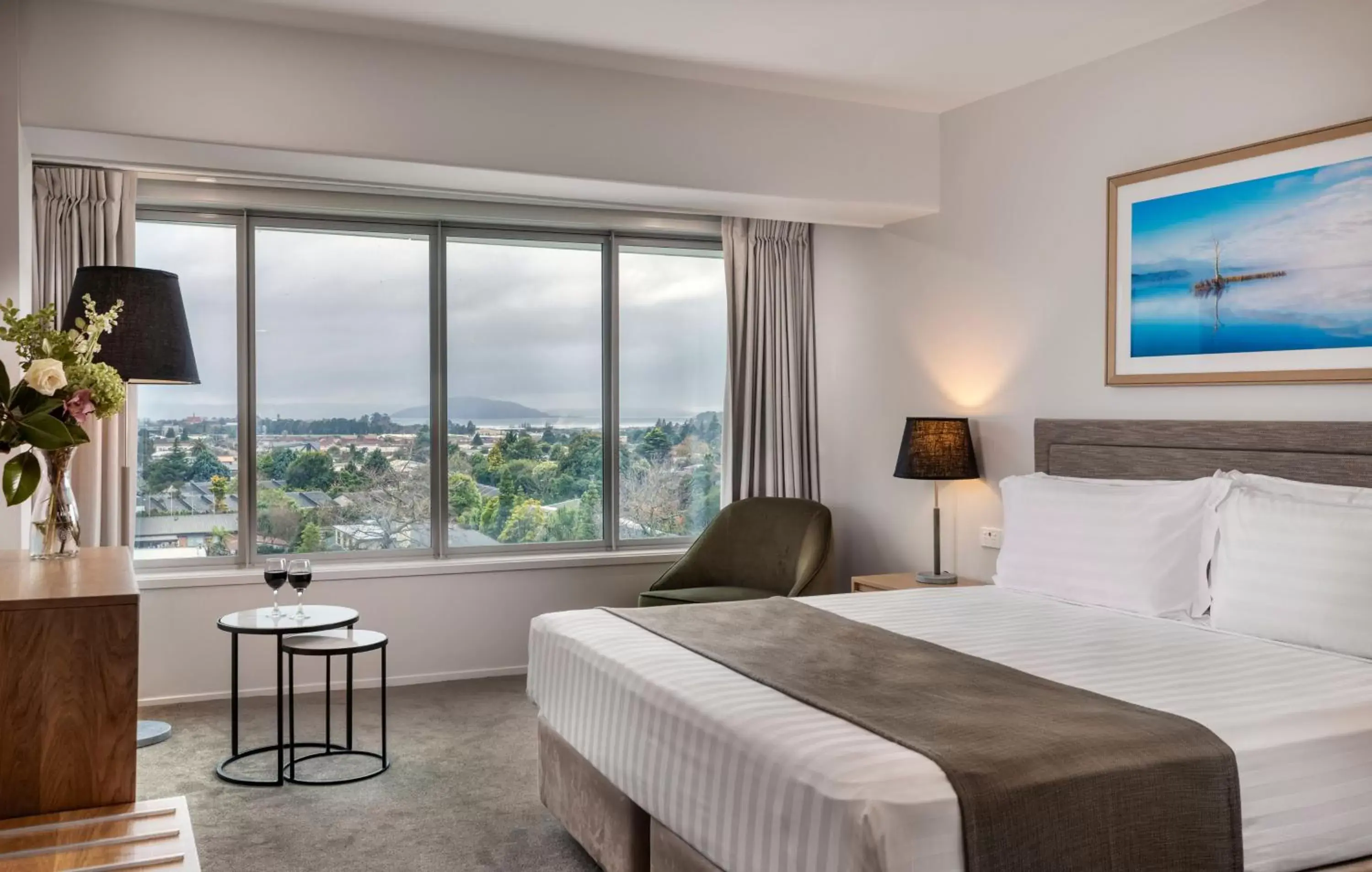 Bedroom, Mountain View in Rydges Rotorua