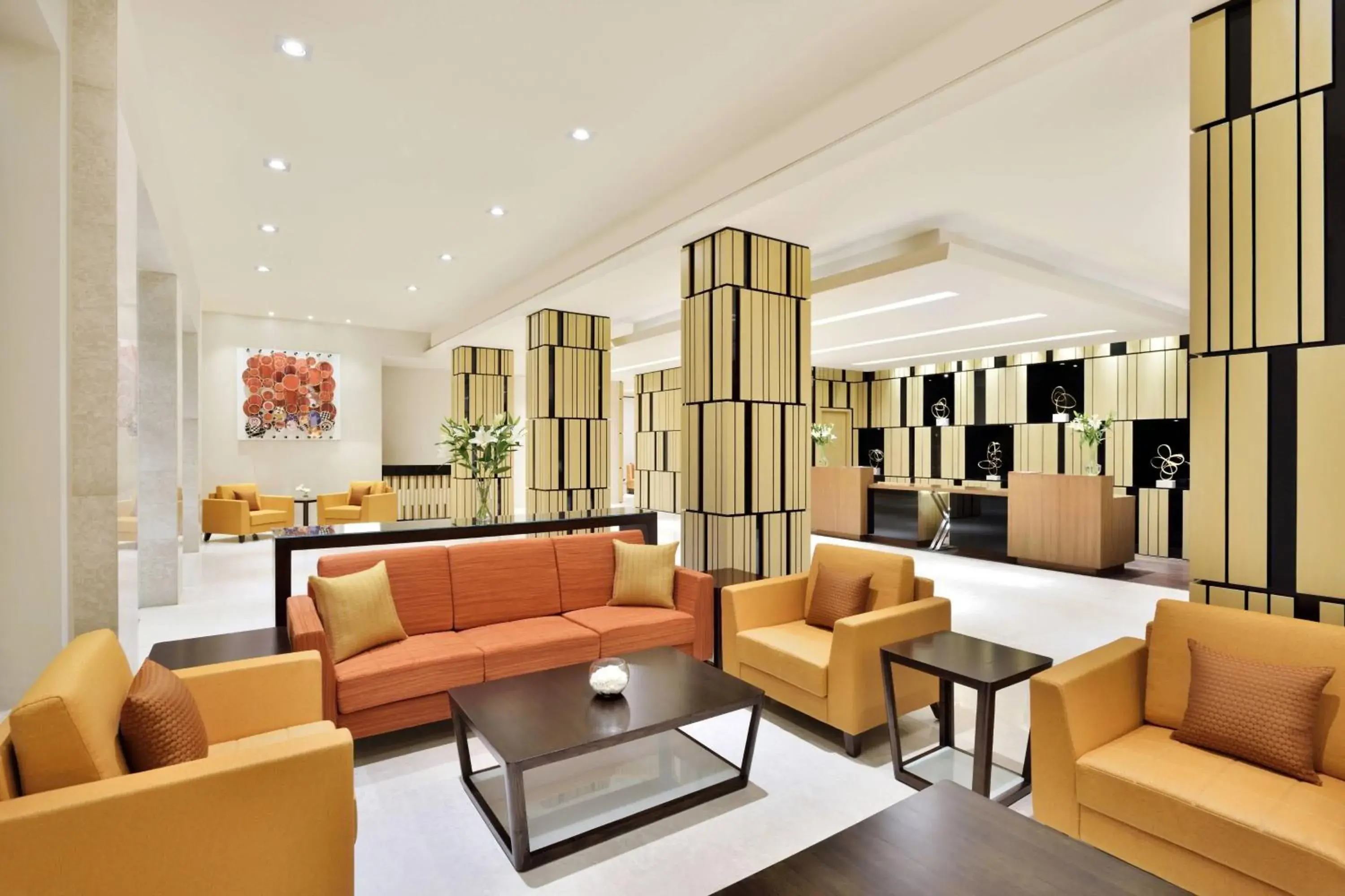 Lobby or reception, Lounge/Bar in Fairfield by Marriott Amritsar