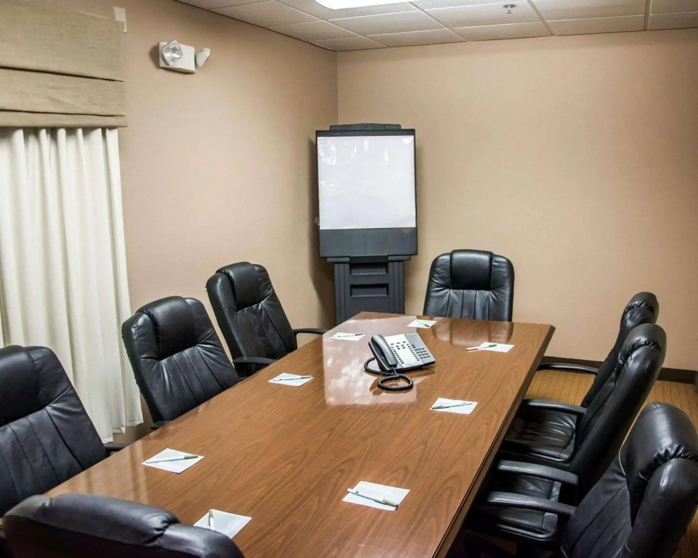 On site, Business Area/Conference Room in Sleep Inn & Suites Pineville - Alexandria