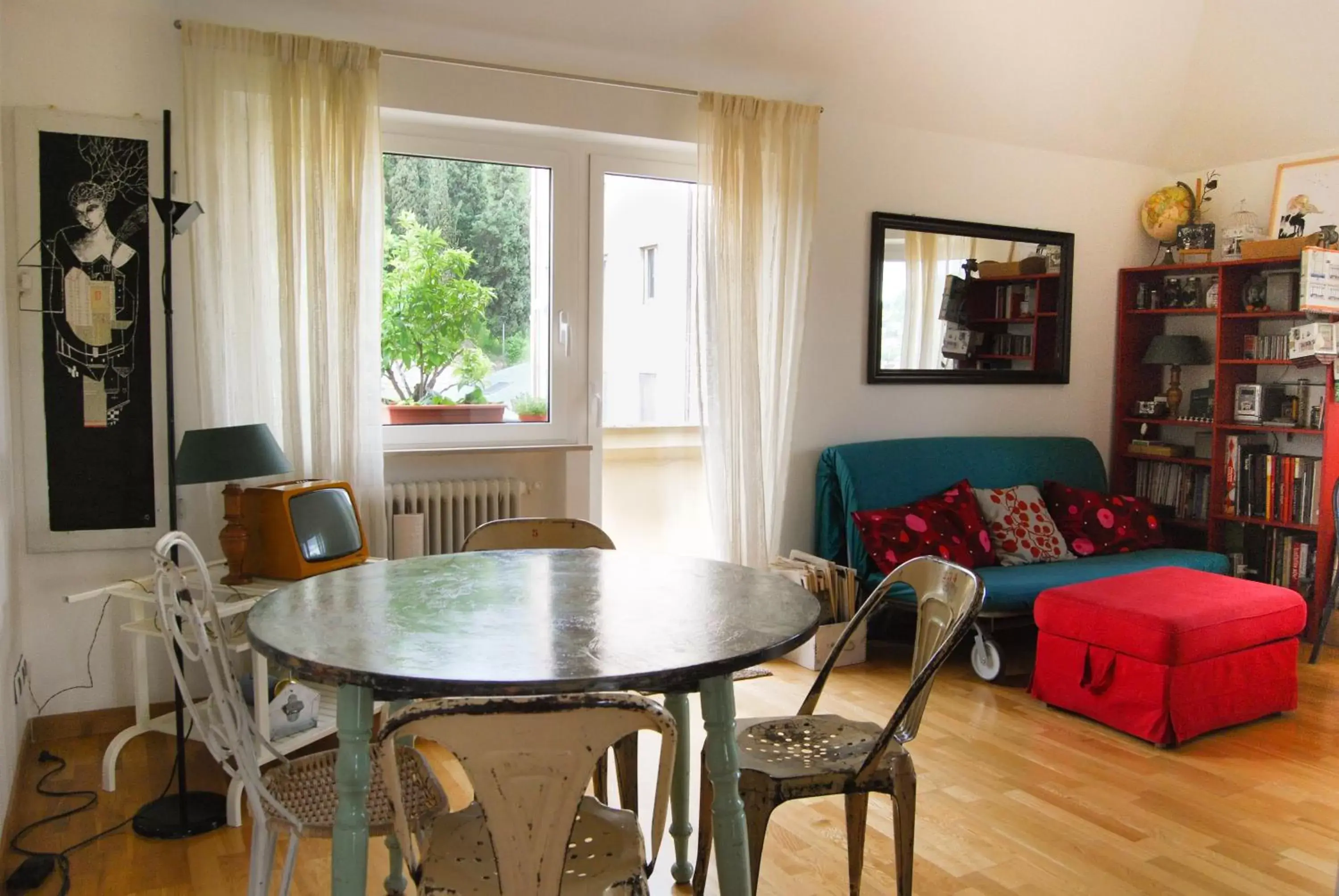 Living room, Dining Area in A Casa di Lola