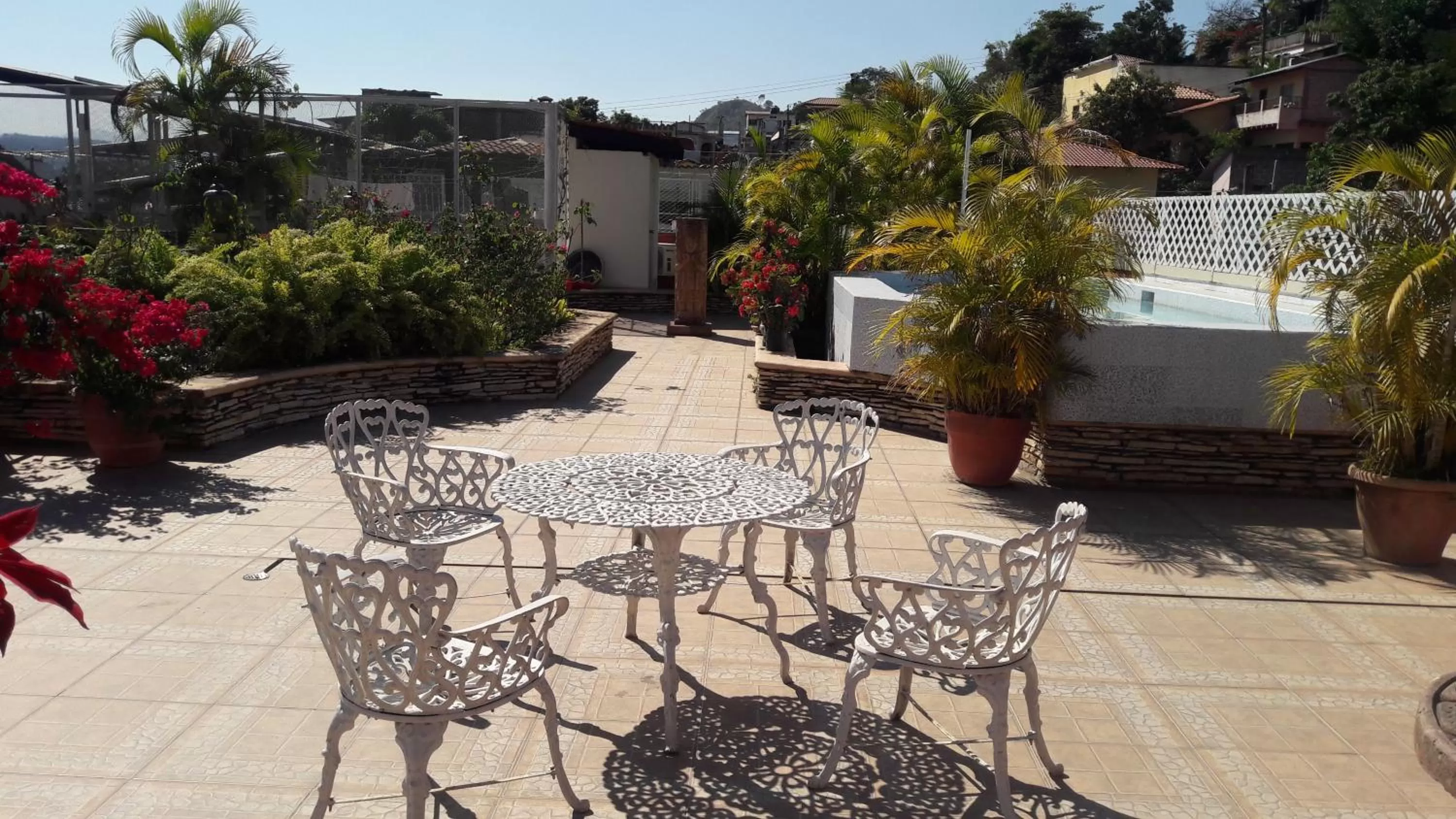 Patio in Hotel Acropolis Maya